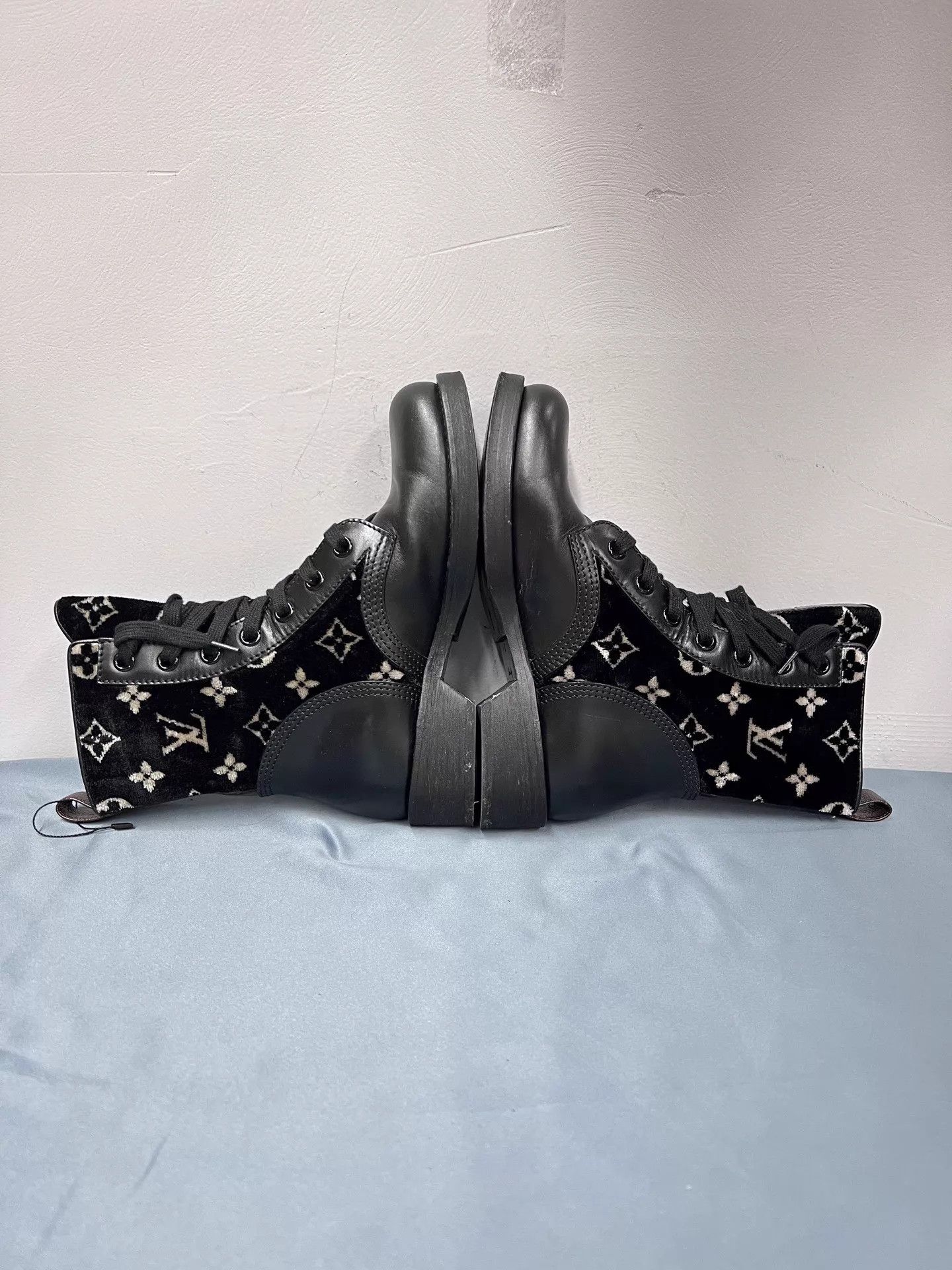 Louis Vuitton LV Metropolis Print Short Martin Boots 36 BF4096 Size US 5.5 / IT 35.5 - 5 Thumbnail