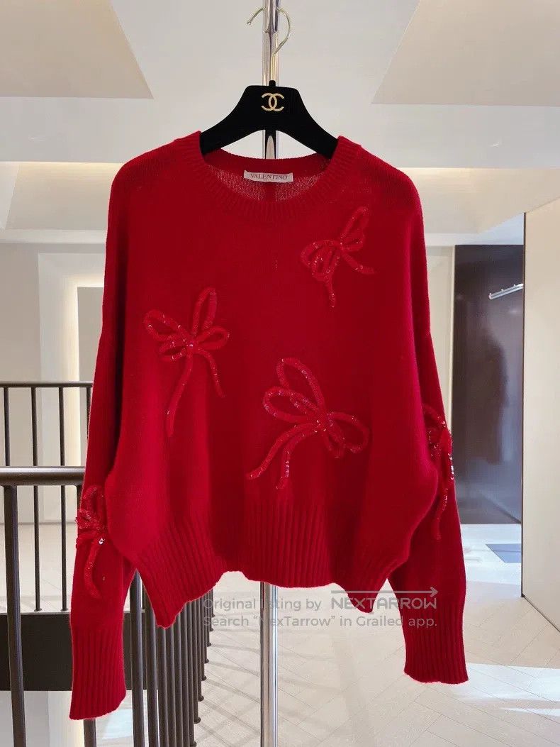 Valentino Valentino Sequin bow cashmere sweater Size XS / US 0-2 / IT 36-38 - 1 Thumbnail