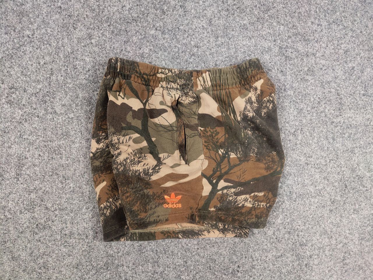 Adidas Adidas Original Realtree Camo casual Short Vintage Y2K Style Size US 32 / EU 48 - 7 Thumbnail