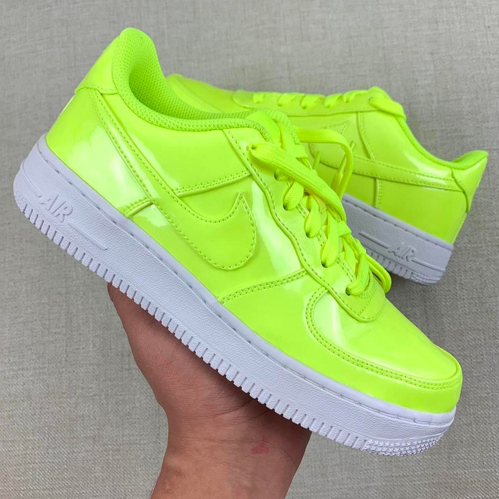Nike Nike Air Force 1 Low “Volt" 8W Size US 8 / IT 38 - 3 Thumbnail
