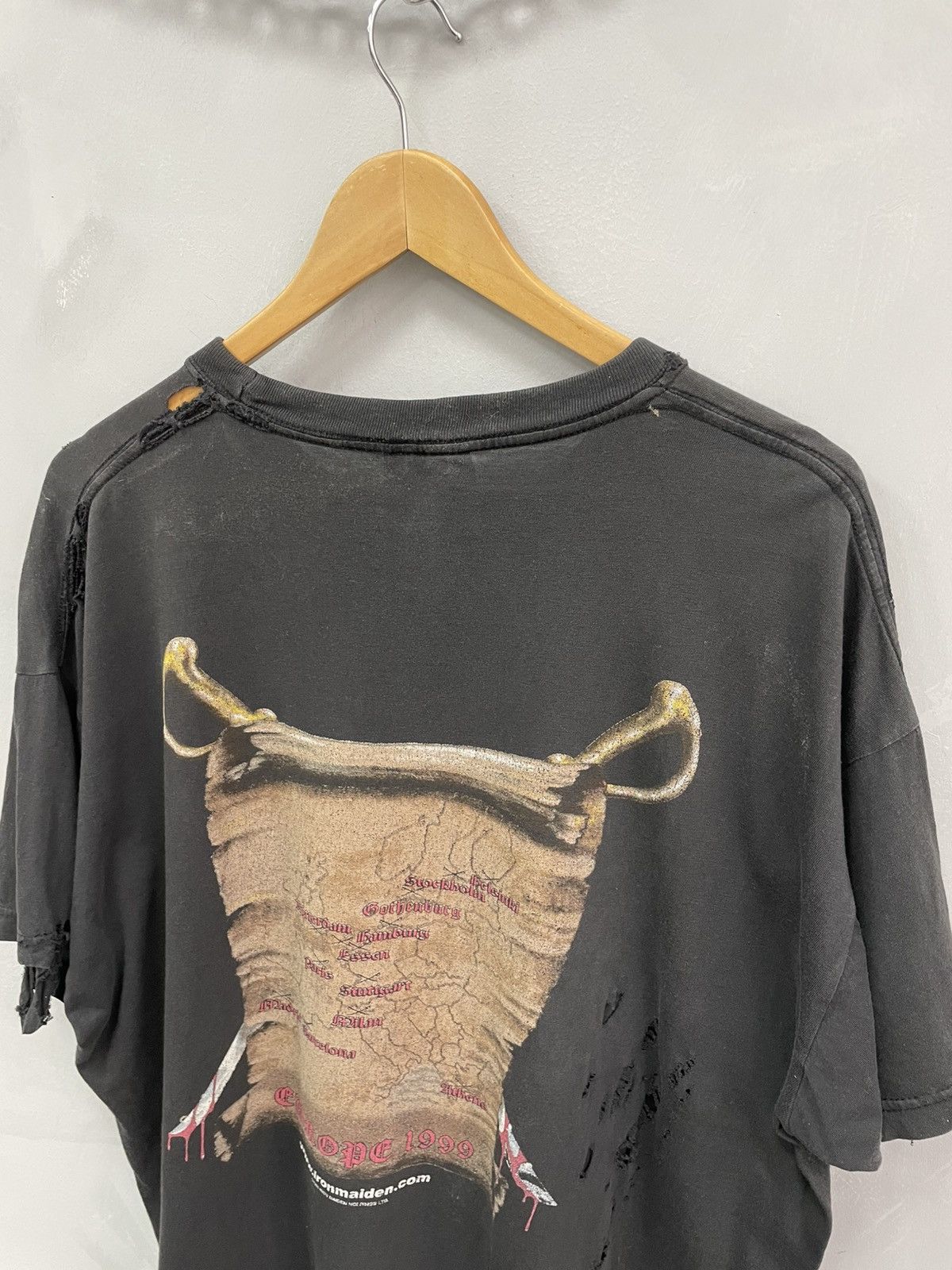 vintage 1990 Iron Maiden BOXY TEE T SHIRT DIRTY thrasher