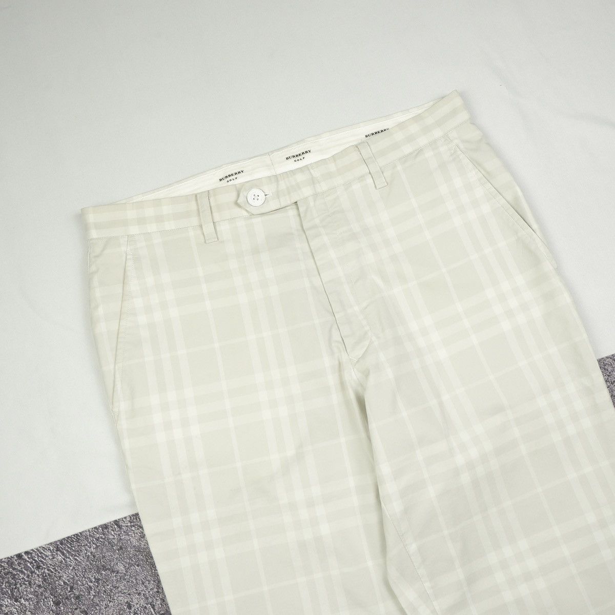 Burberry Burberry Golf Tartan Plaid Pants Size US 32 / EU 48 - 2 Thumbnail