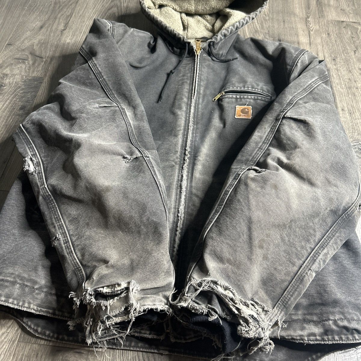 Carhartt Carhartt j141 sherpa lined distressed work jacket Size US XL / EU 56 / 4 - 6 Thumbnail
