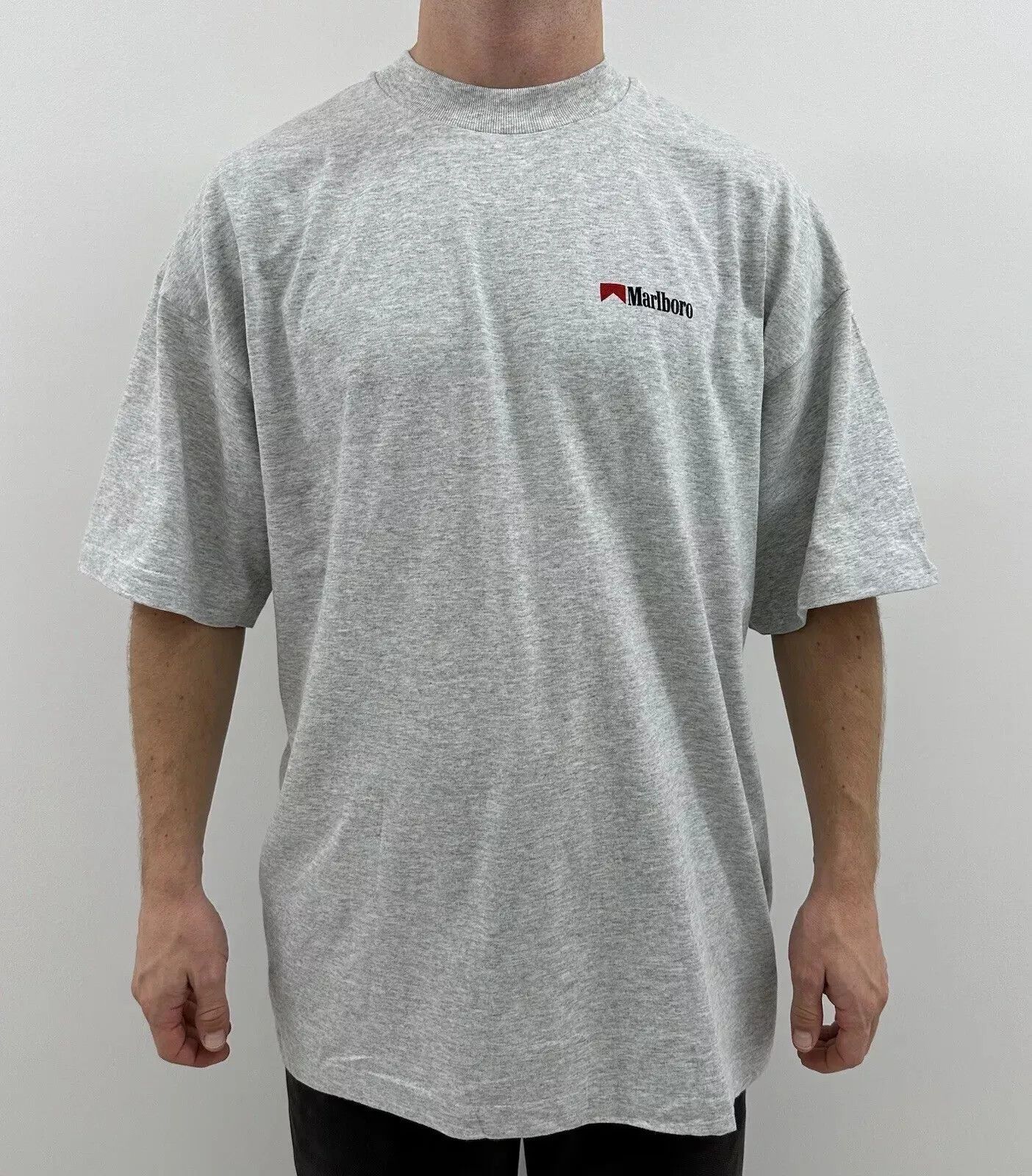 Vintage VINTAGE 1990s MARLBORO SHIRT MENS SINGLE STITCH CIGARETTE Size US XL / EU 56 / 4 - 1 Thumbnail