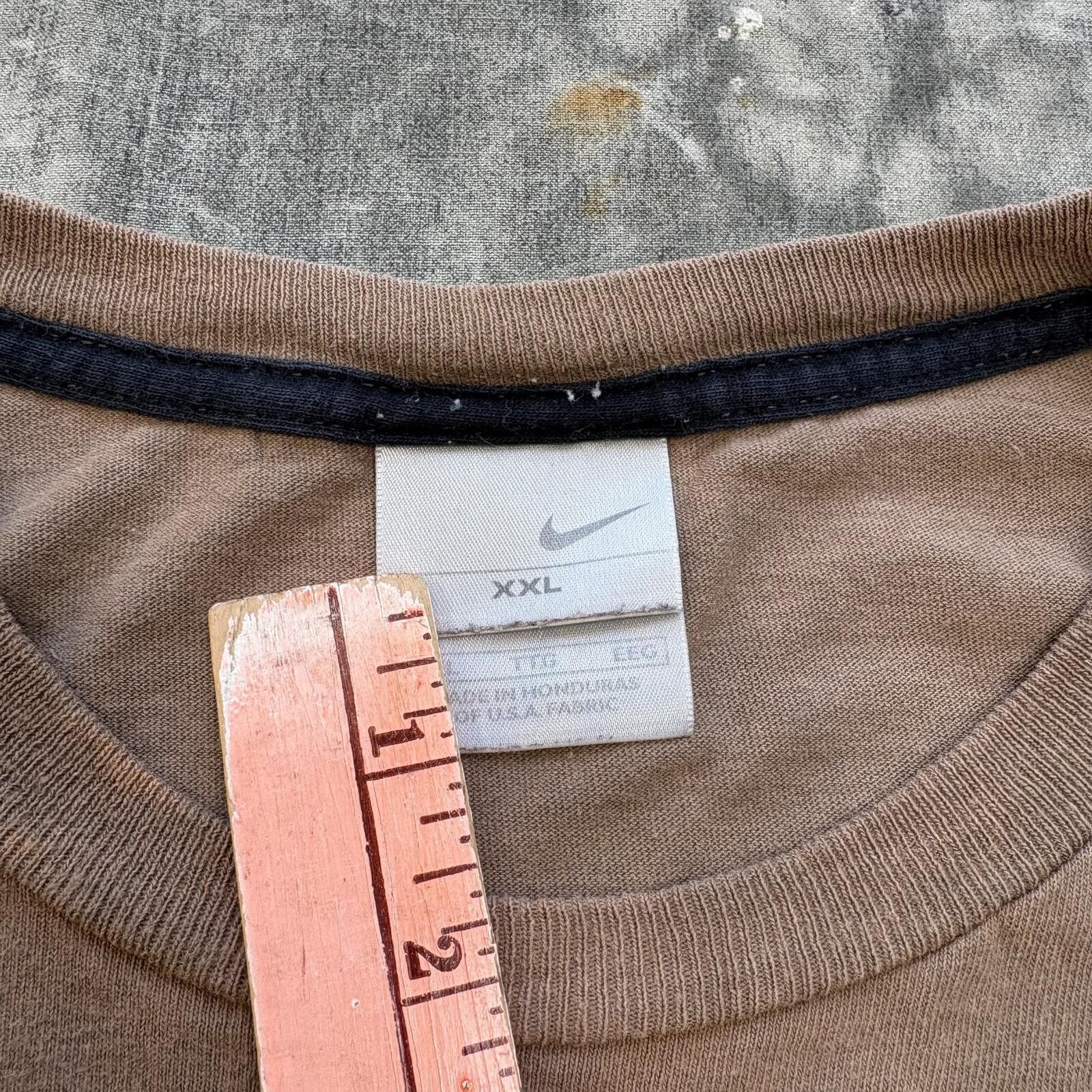 Nike Vintage Y2K Faded Distressed Nike Tan Brown Grunge Shirt Size US XXL / EU 58 / 5 - 3 Thumbnail