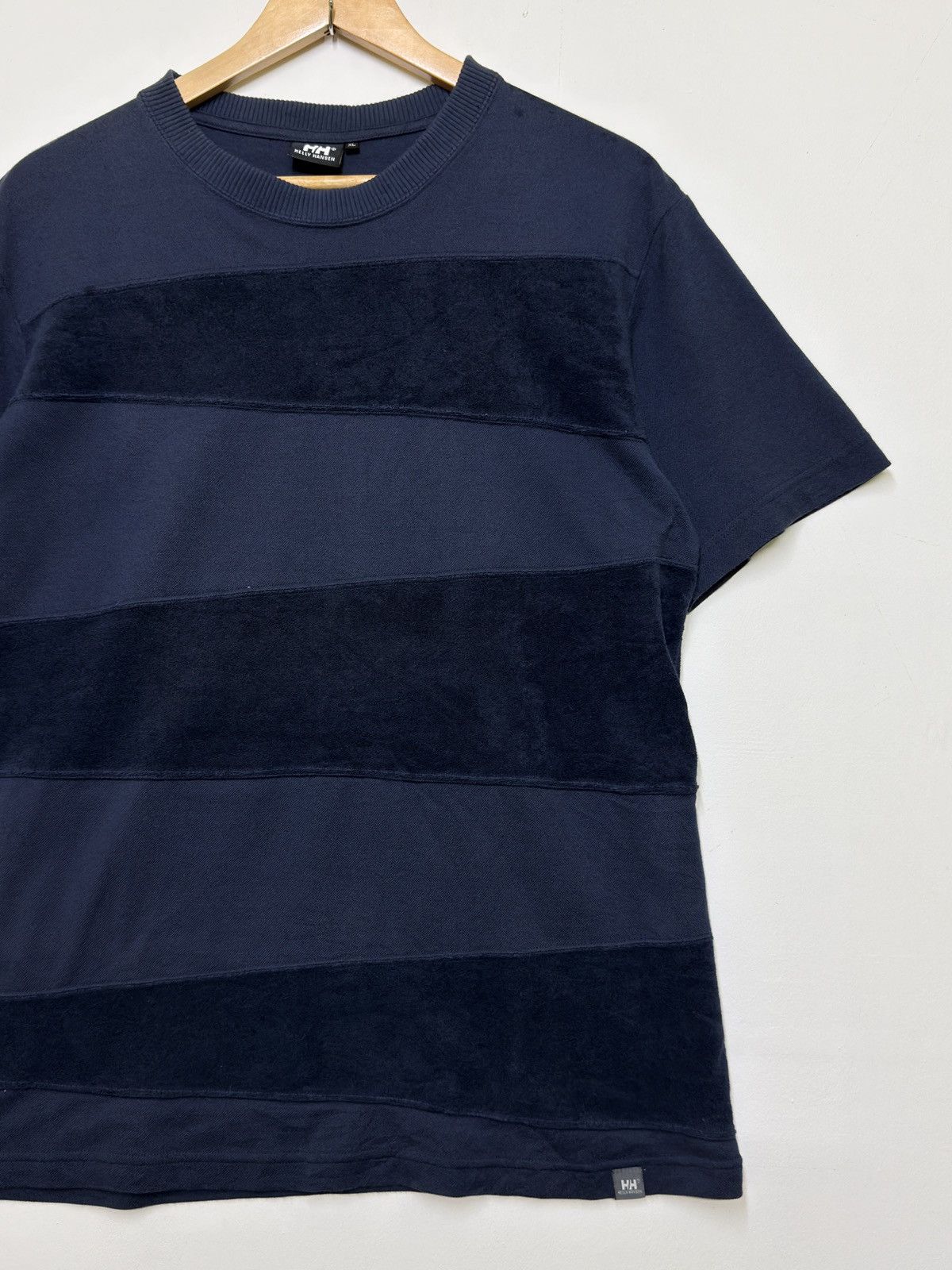 Helly Hansen Vintage Helly Hansen Patchwork Stripe Textured Short Sleeve Size US M / EU 48-50 / 2 - 4 Thumbnail