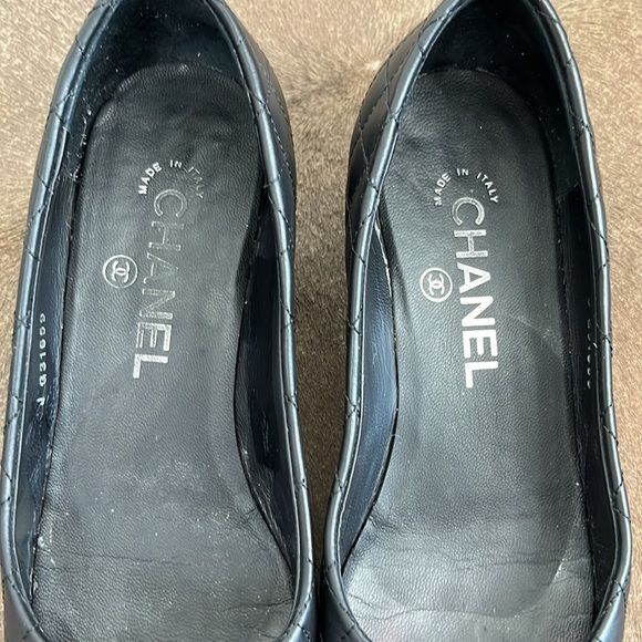 Chanel CHANEL Quilted Diamond Leather Interlocking CC Sliver Metal Size US 5.5 / IT 35.5 - 8 Thumbnail