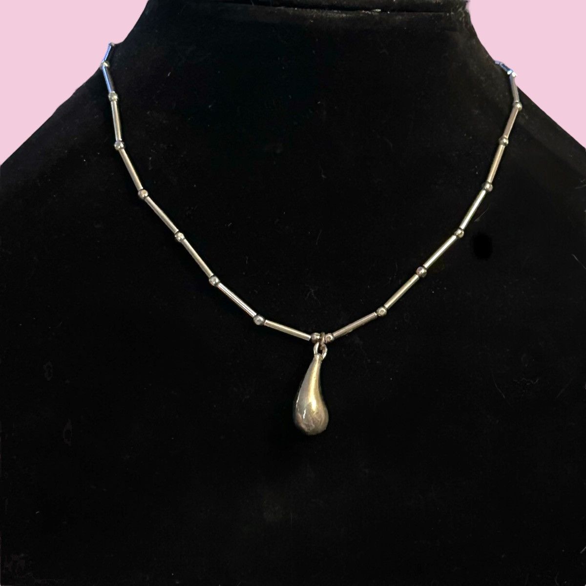 Kenneth Jay Lane × Vintage Vintage Kenneth Lane silver bar teardrop pendant necklace Size ONE SIZE - 1 Thumbnail