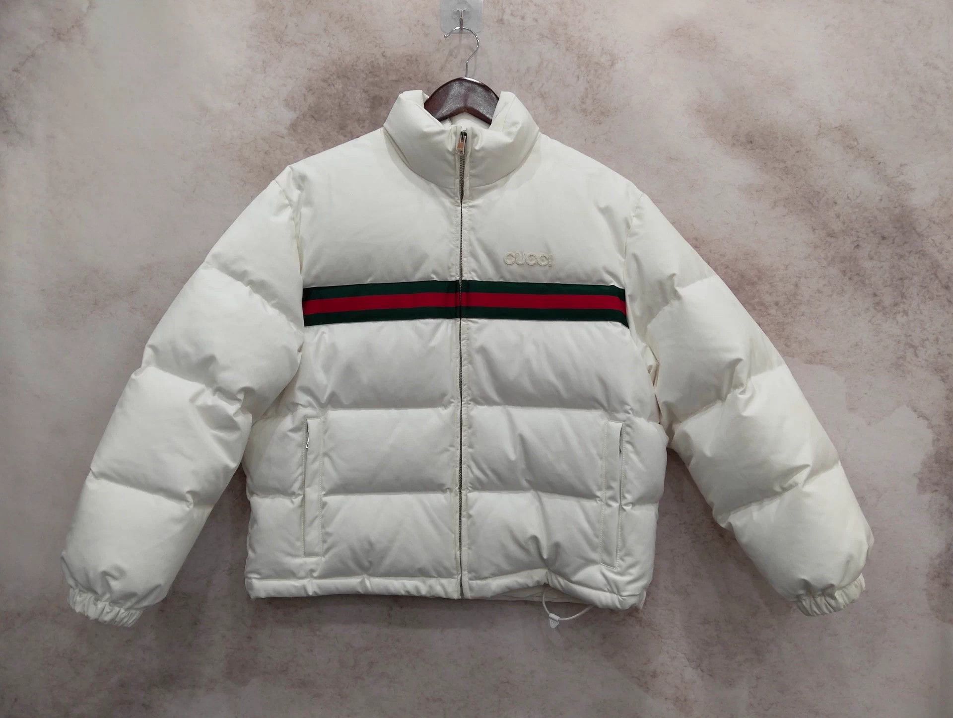 Gucci GUCCI Turtleneck Pilot Down Jacket Women's 36 Size XS / US 0-2 / IT 36-38 - 1 Thumbnail