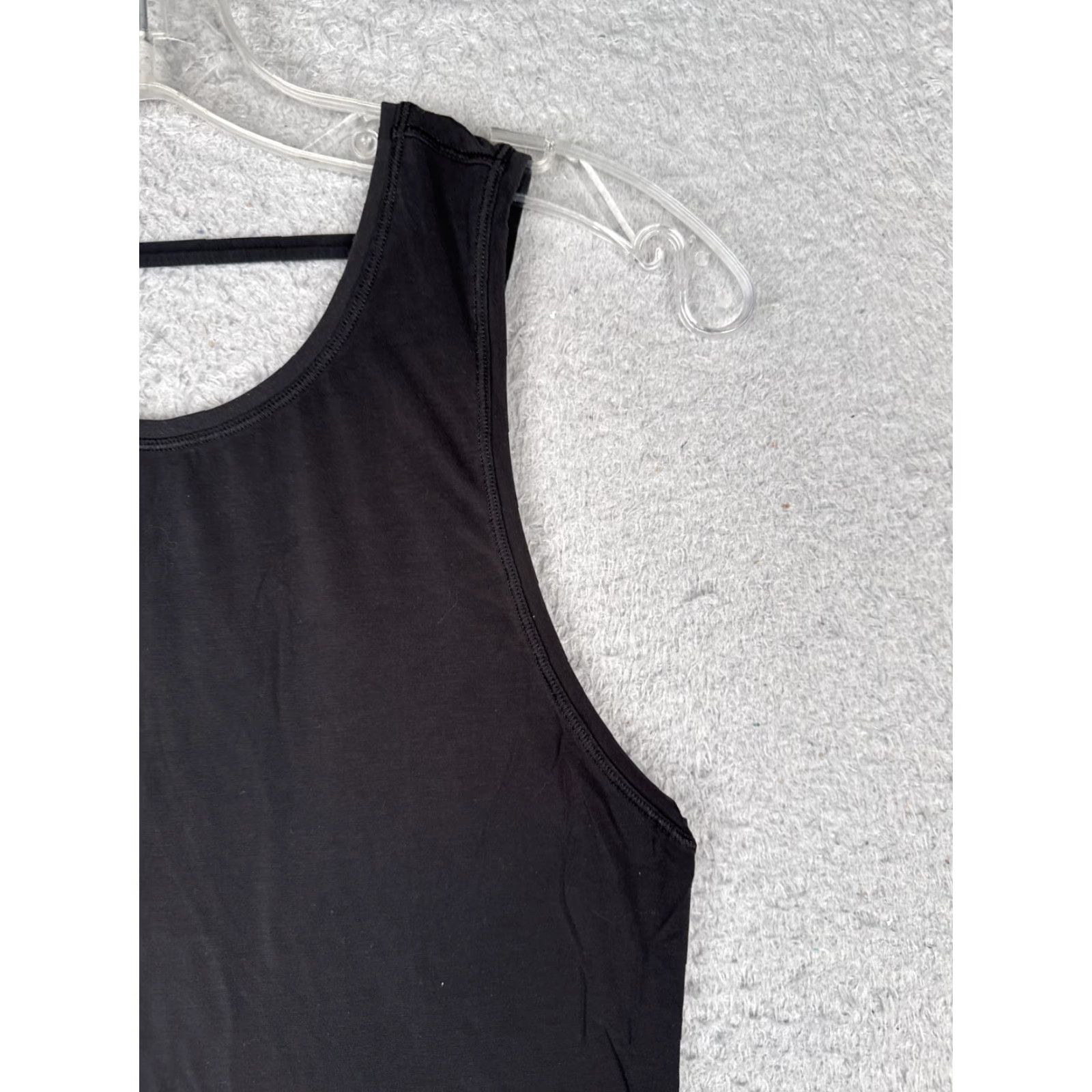 Lululemon Lululemon Shirt Women 2 Black Tank Sleeveless Gym Yoga Workout Scrunch Back Size XS / US 0-2 / IT 36-38 - 2 Thumbnail
