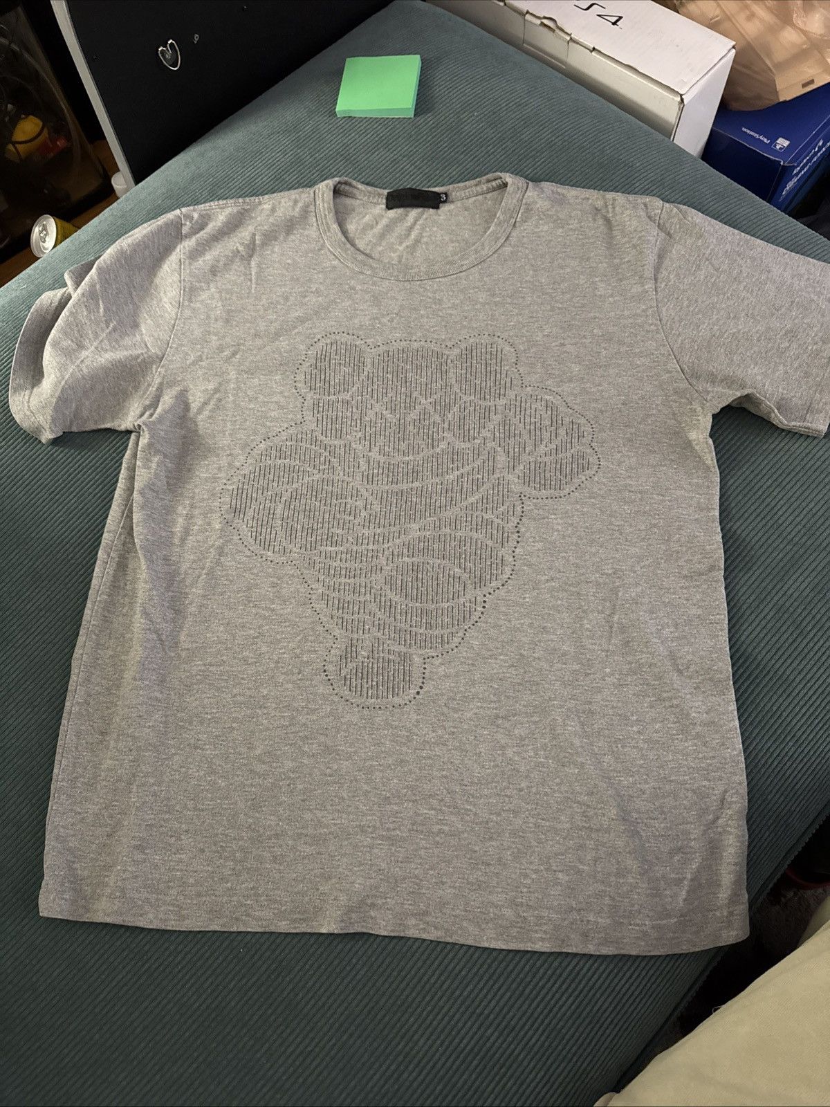 Kaws × Original Fake KAWS Original Fake Chum Size 3 Japanese Vintage Companion Size US M / EU 48-50 / 2 - 1 Thumbnail