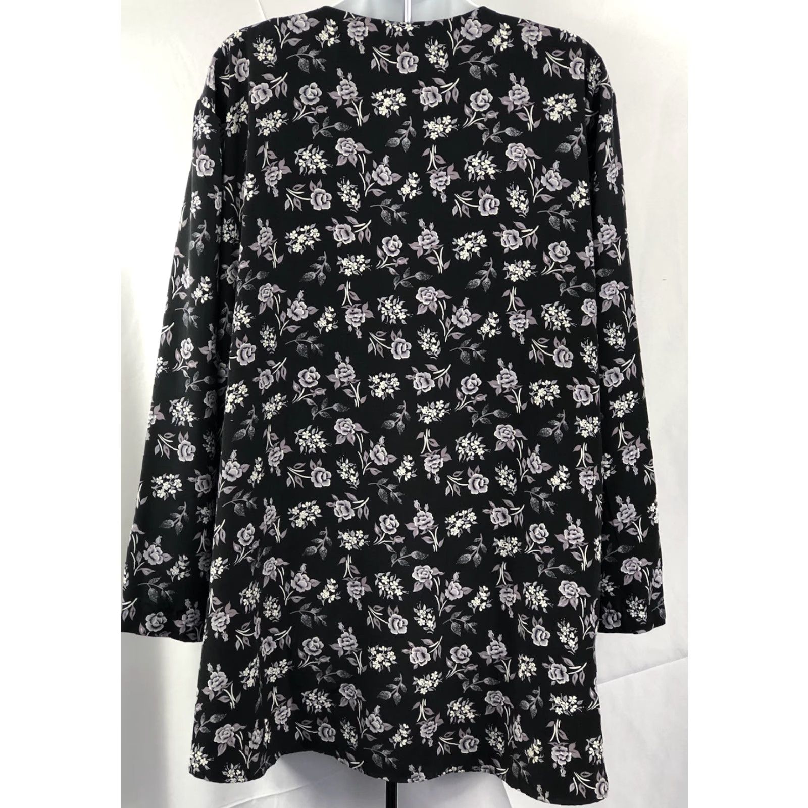 Vintage VINTAGE Jaclyn Smith Blouse 22W Black Floral V-Neck ButtonUp Boho Career Womens Size 3XL / US 20-22 - 4 Thumbnail