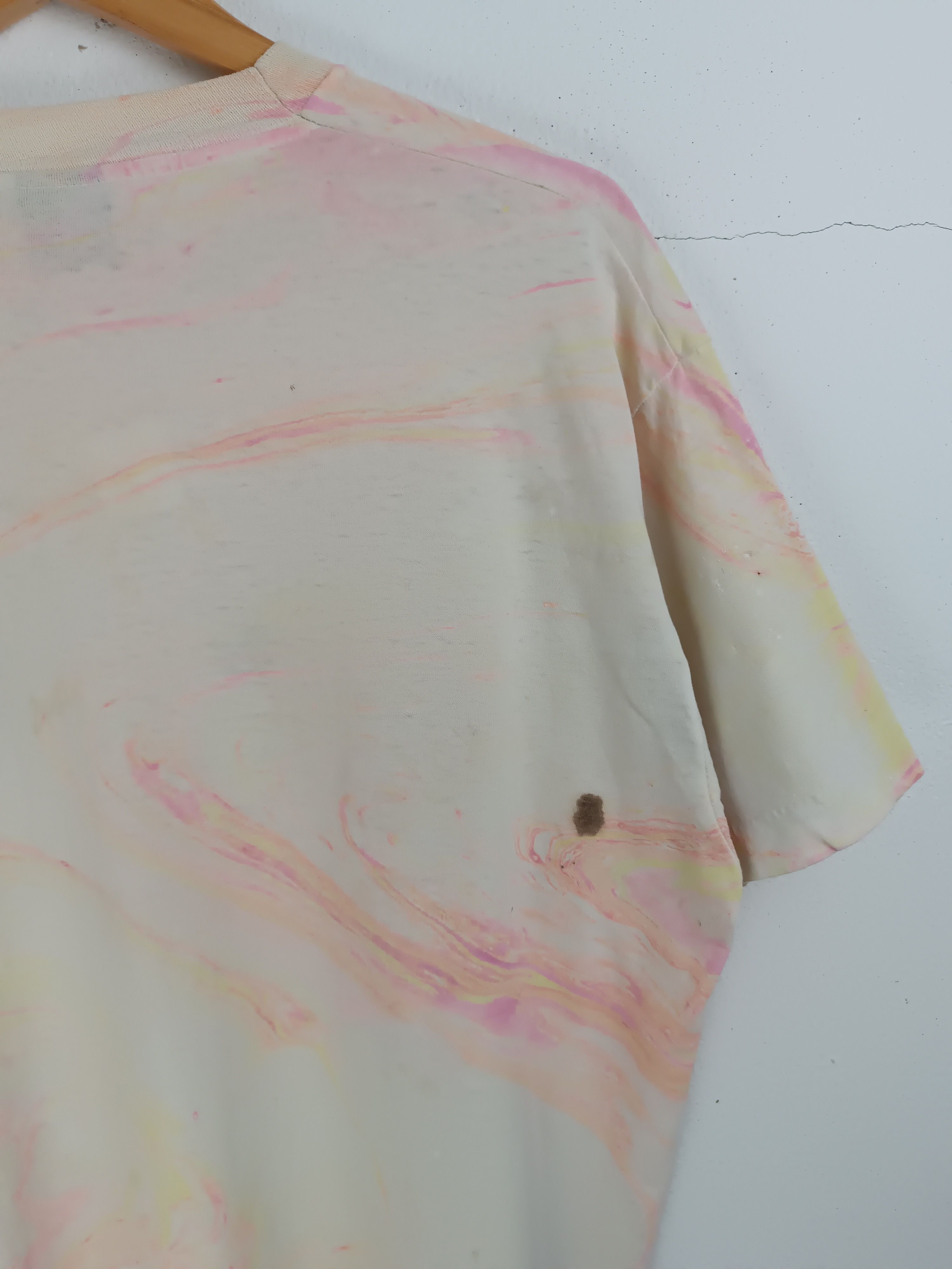 Vintage THRASHED FADED VINTAGE 80'S PINK FLOYD PATCHES RARE TEE Size US XL / EU 56 / 4 - 16 Thumbnail
