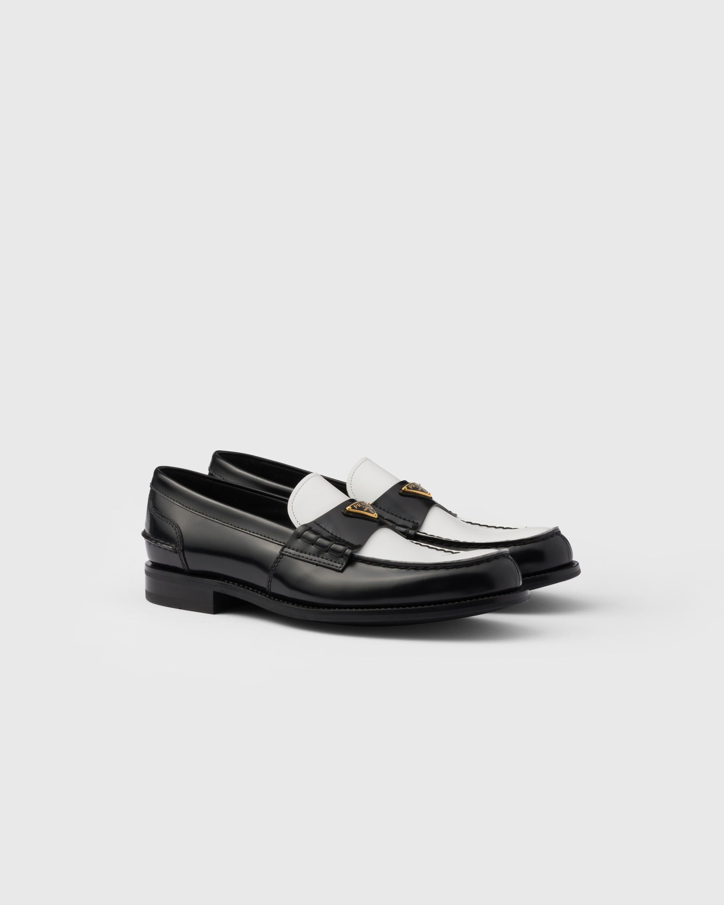 Prada o1la1rc1a0925 Two-Tone Brushed Leather Loafers Black/White Size US 10 / EU 43 - 1 Thumbnail