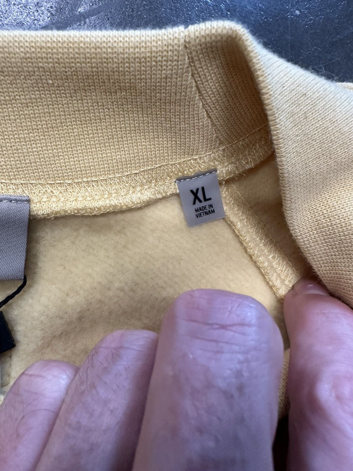 Fear of God Fear of God Essentials Crewneck Sweatshirt Light Tuscan Size US XL / EU 56 / 4 - 2 Thumbnail
