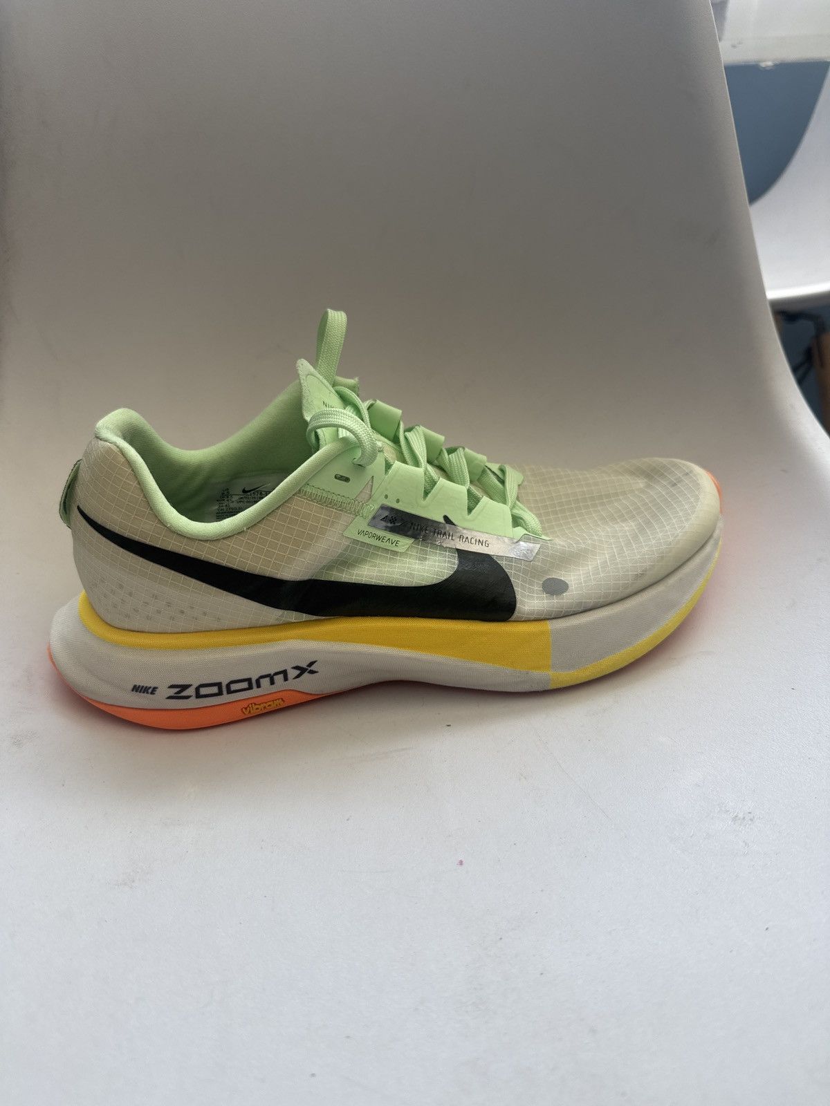 Nike Nike ZoomX Ultrafly Trail Size US 9.5 / EU 42-43 - 2 Thumbnail