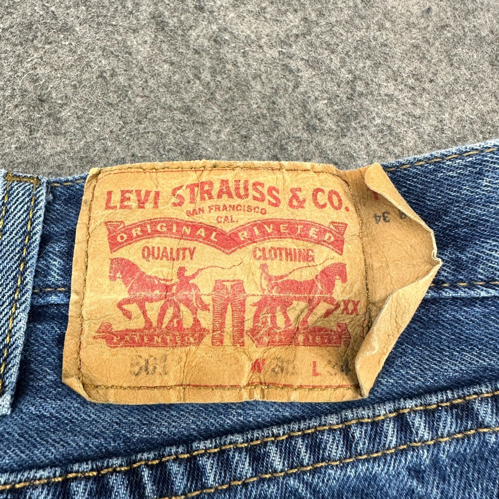 Levi's Levi's 501 Jeans Mens 38x34 Straight Regular Fit Medium Wash Button Fly Denim Distressed Vintage Retro Model Levi's 501 Series Mens Jeans Size US 38 / EU 54 - 6 Thumbnail