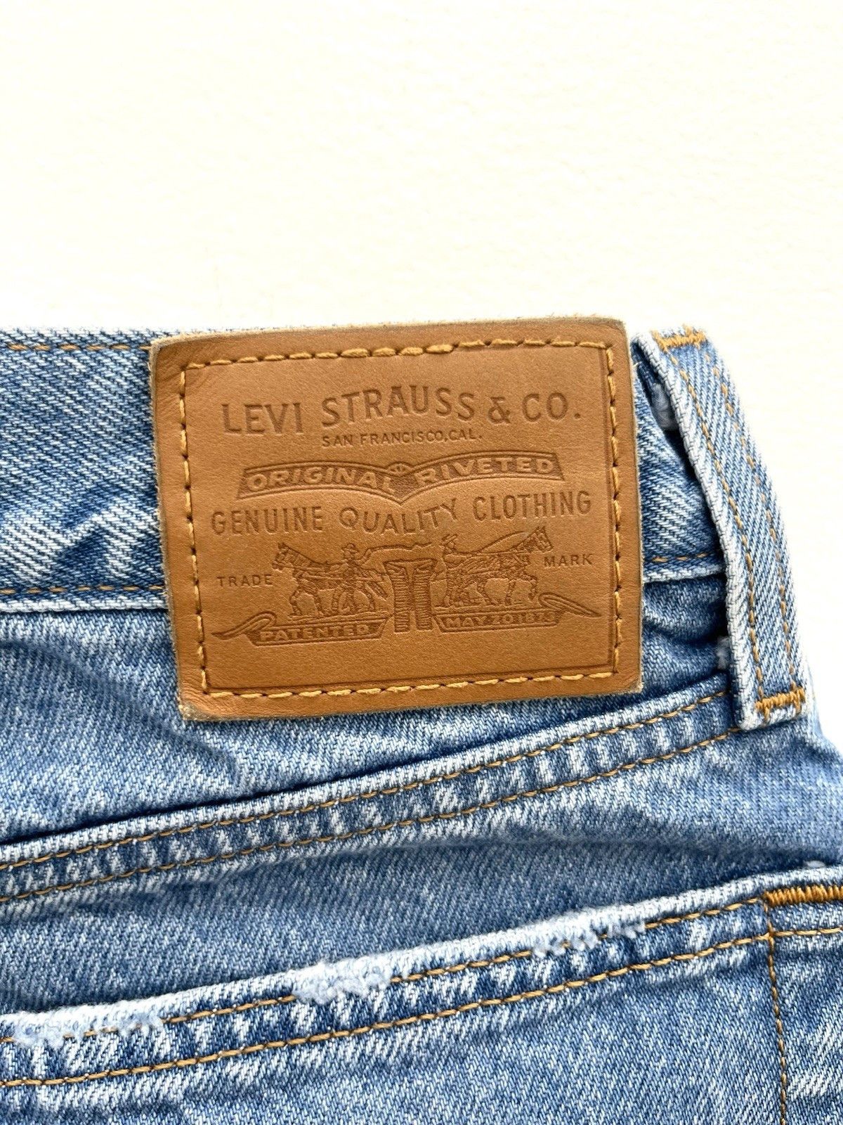 Levi's Levi's Wedgie Icon Fit Jeans Straight Leg High Rise Size 26 Size 26" / US 2 / IT 38 - 4 Thumbnail