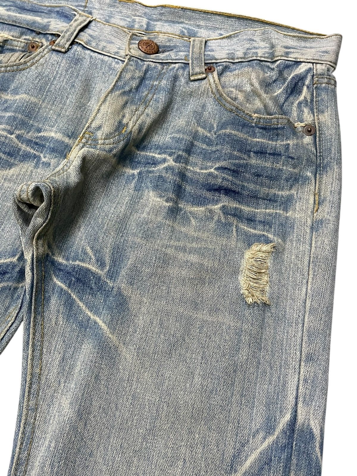 Hysteric Glamour Hysteric Glamour Style I ❤️ Surf Patched Muddy Wash Jeans Size US 32 / EU 48 - 9 Thumbnail