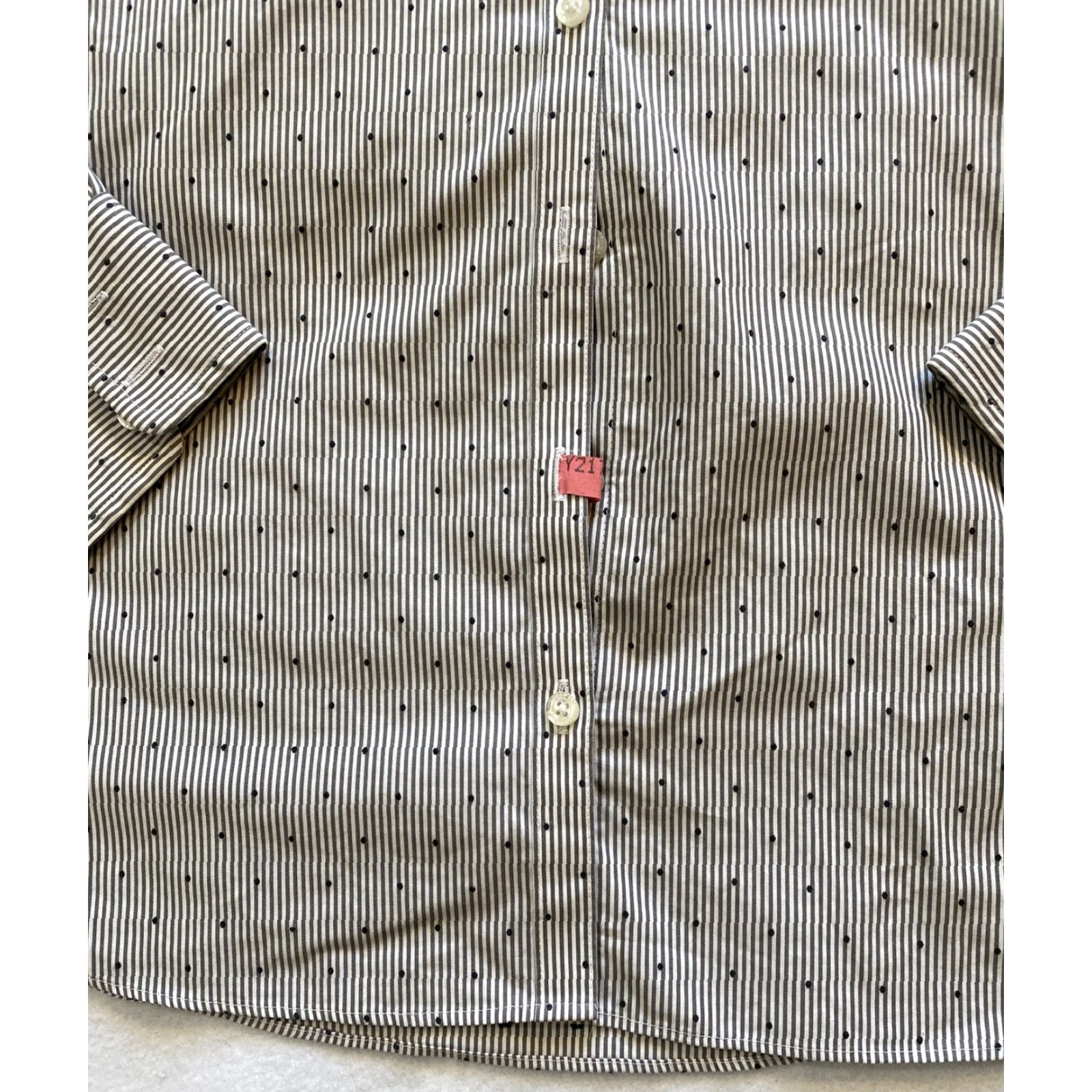 Lands' End Lands’ End Button Shirt Women’s Size 10 Cotton Gray Striped / 15-34 Button-Down Collared Long Sleeve Casual Shirt, 100% Cotton, Regular Fit, Women Size L / US 10 / IT 46 - 5 Thumbnail