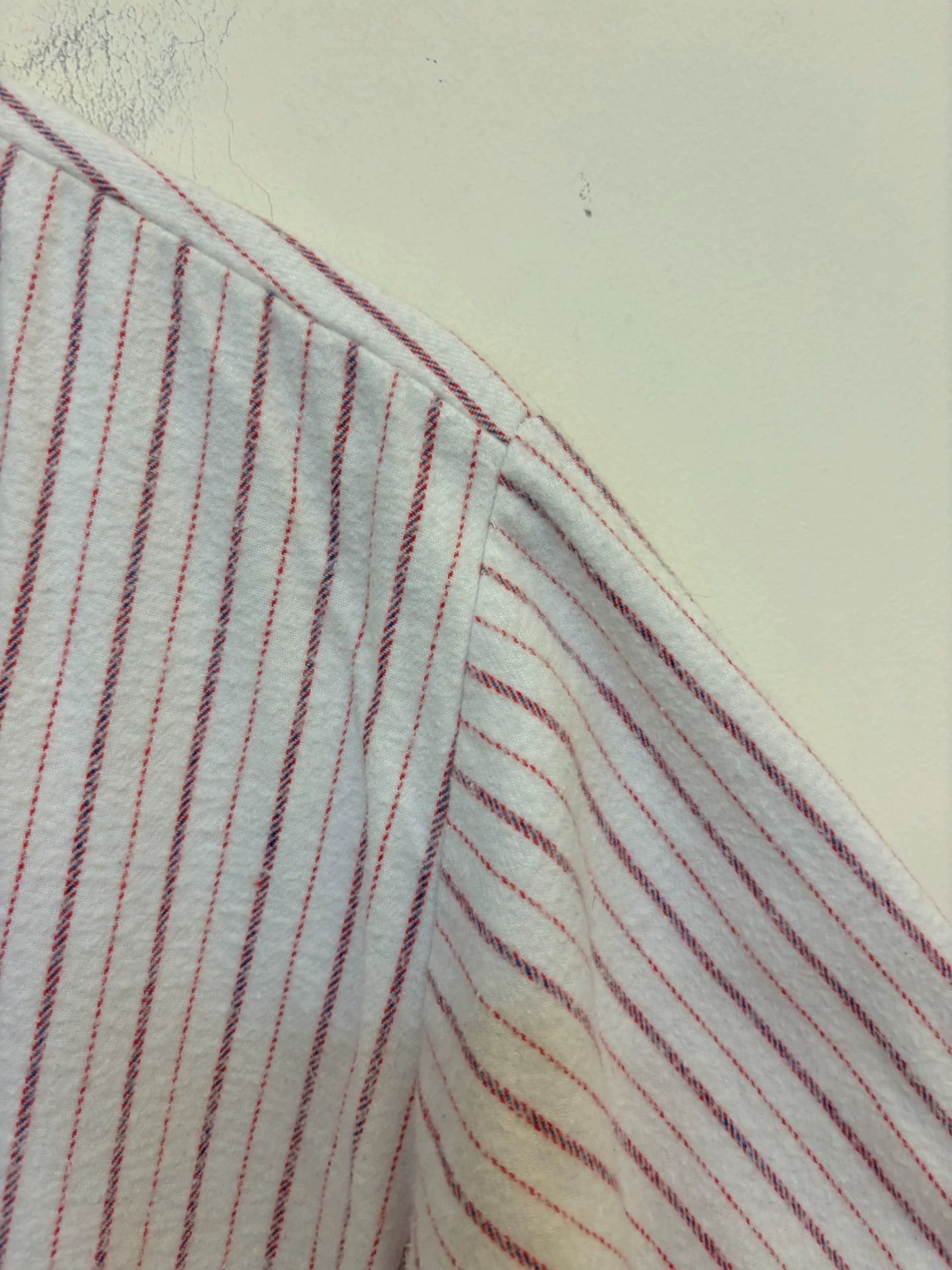 Vintage euro vintage flannel shirt 90% new thick w/lining Size ONE SIZE - 5 Thumbnail