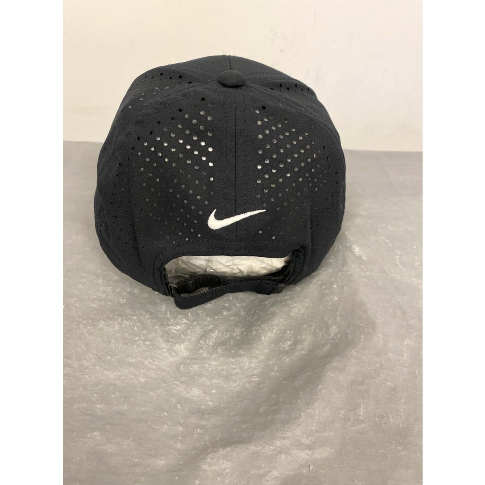 Nike Men's Nike Legacy91 Black Baseball Hat Dad Cap White Swoosh 908 Size ONE SIZE - 4 Thumbnail