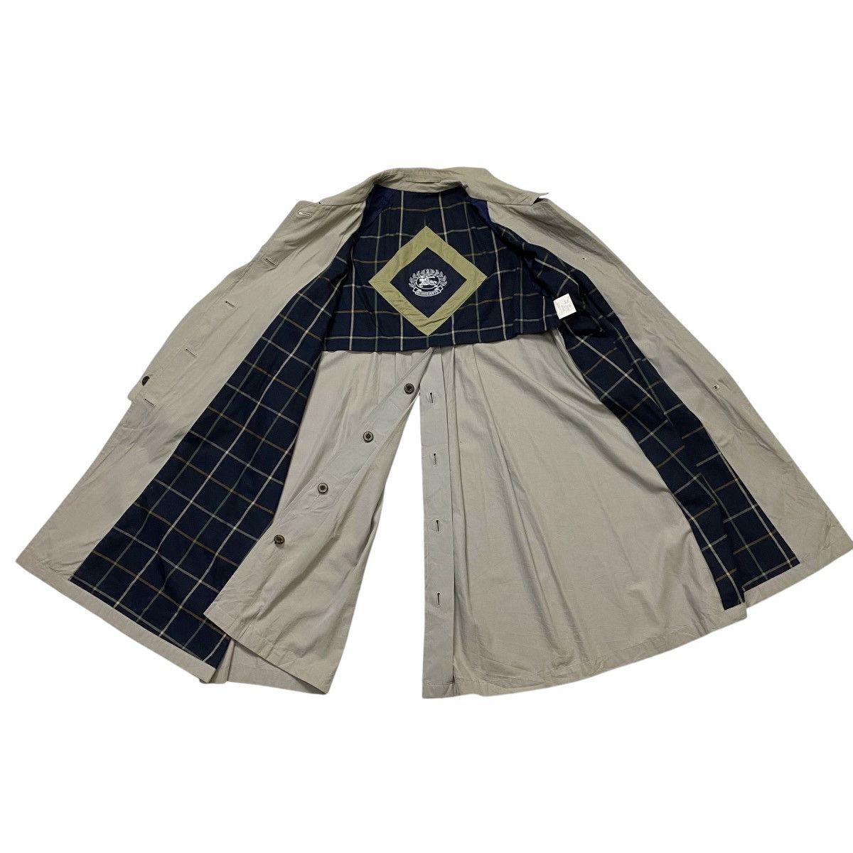Burberry × Vintage Vintage Burberrys beige trenchcoat Size M / US 6-8 / IT 42-44 - 9 Thumbnail