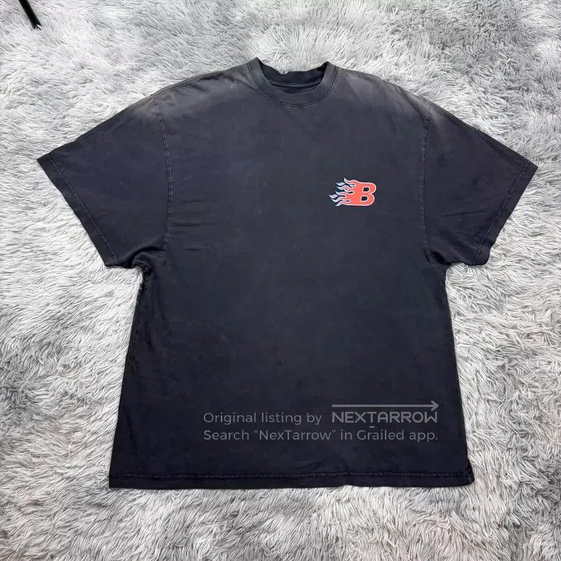 Balenciaga Balenciaga Flame Short Sleeve Size US XS / EU 42 / 0 - 1 Thumbnail