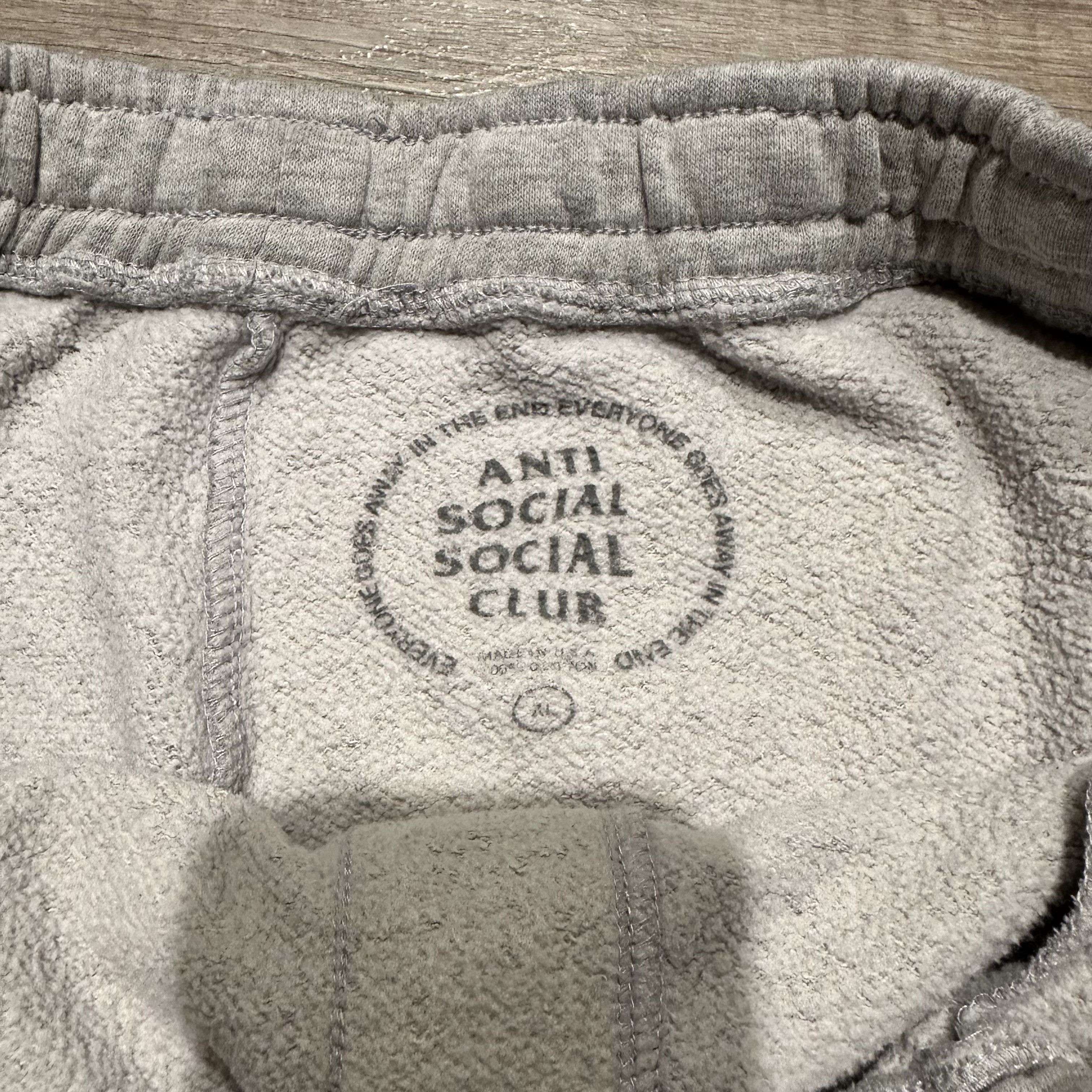 Anti Social Social Club Anti Social Social Club sweatpants Size US 34 / EU 50 - 4 Thumbnail