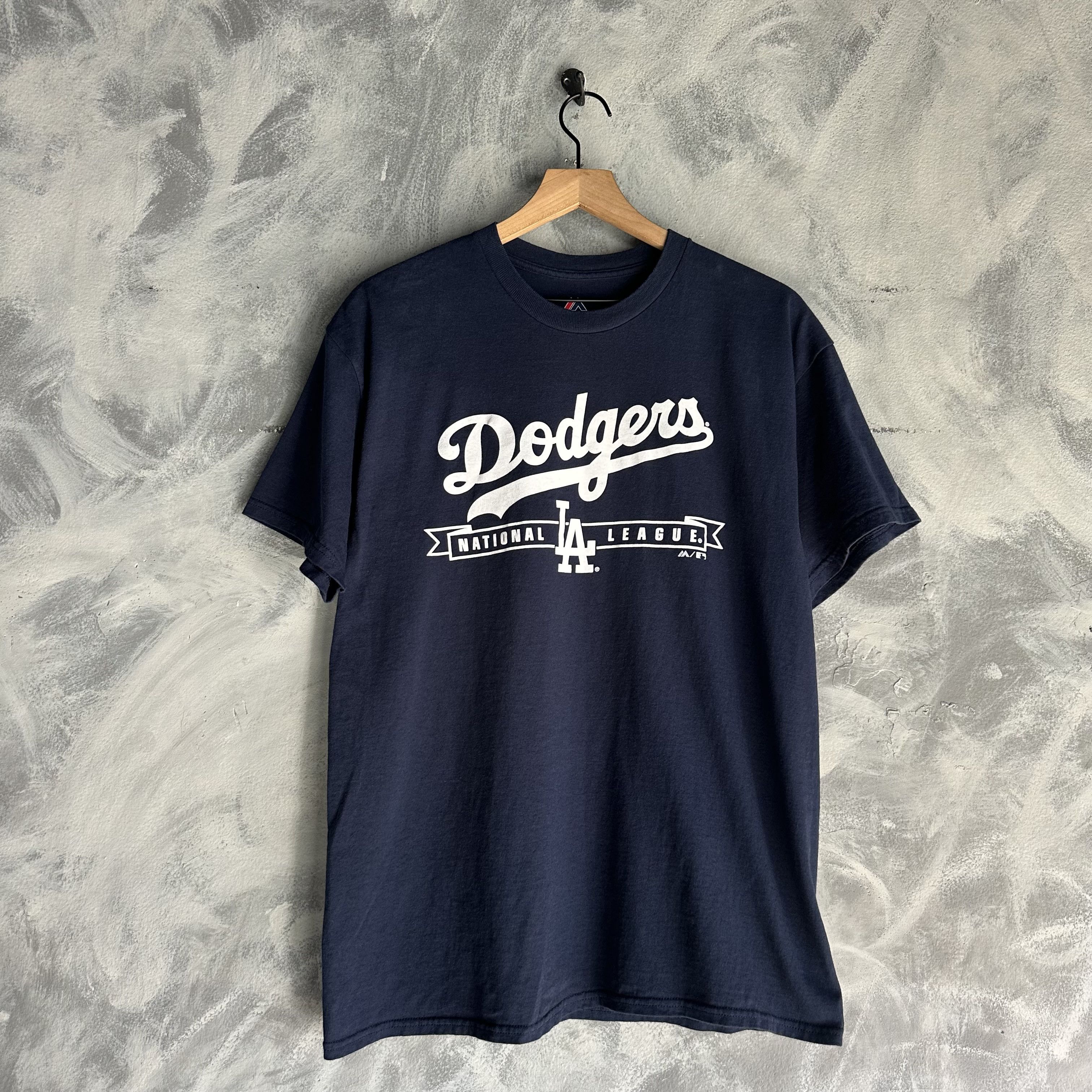 Majestic Majestic Vintage Los Angeles Dodgers T Shirt Mens Large Blue Size US L / EU 52-54 / 3 - 1 Thumbnail