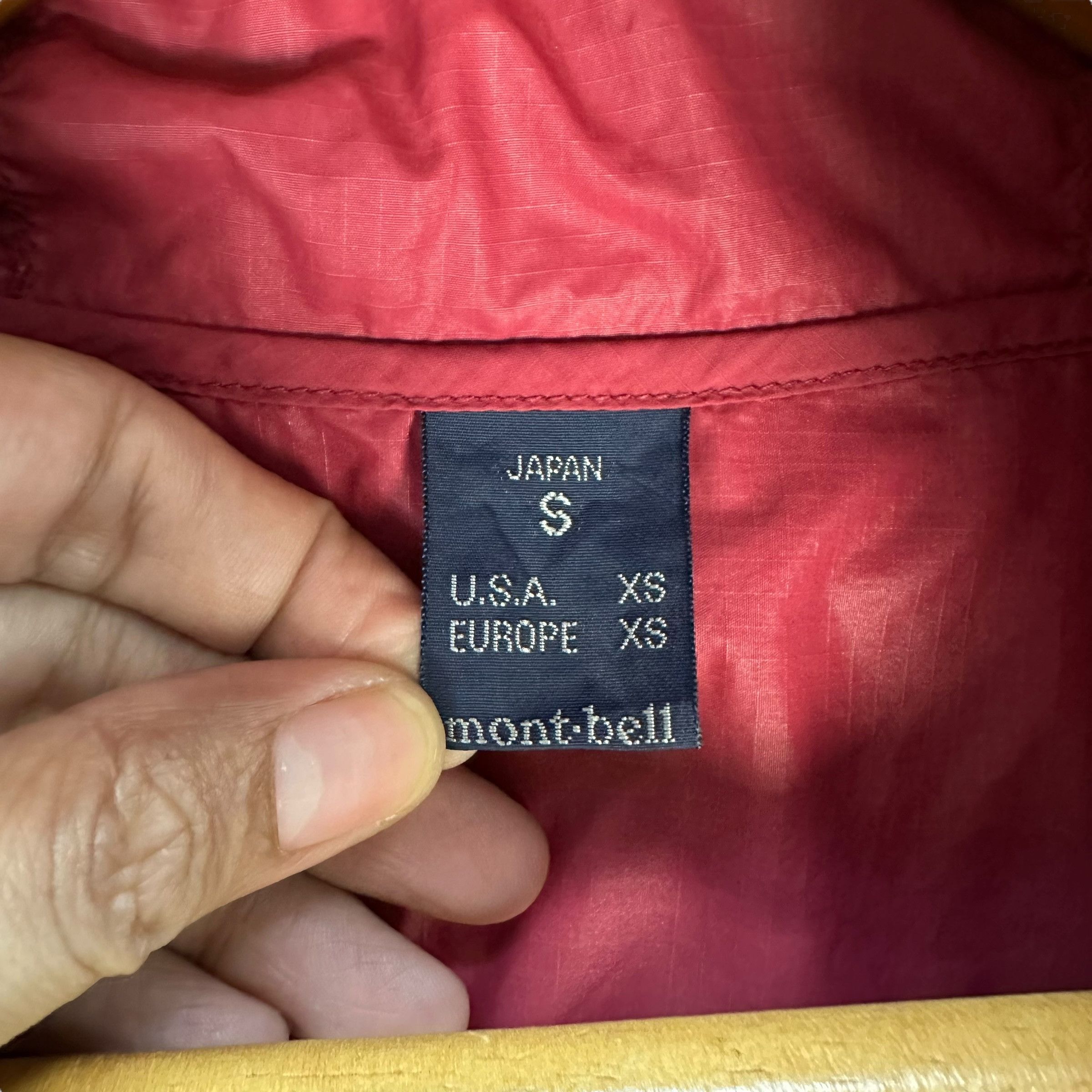 Montbell MONTBELL Windbreaker Hoodie Light Jacket #A35-0797 Size US XS / EU 42 / 0 - 7 Thumbnail
