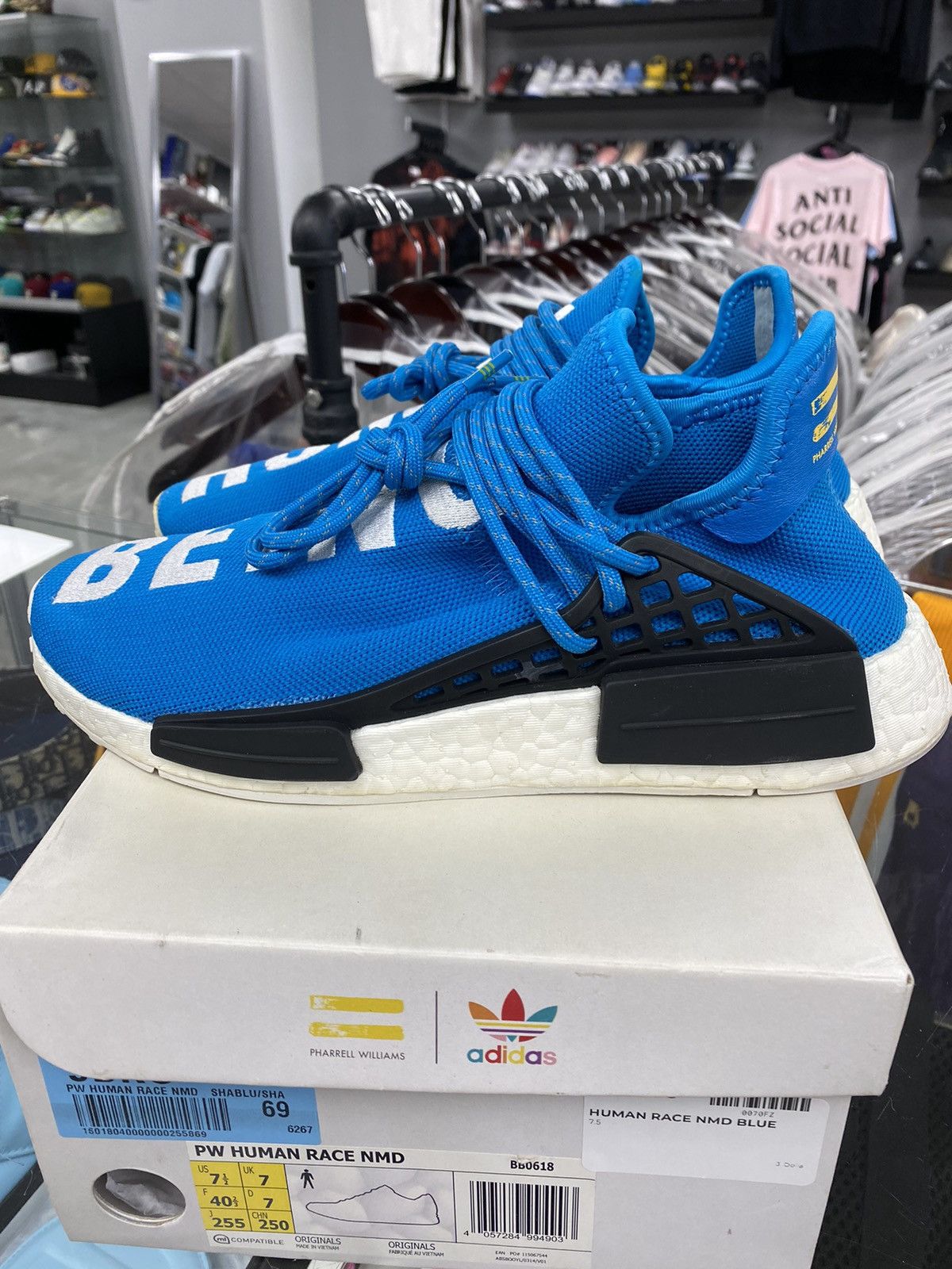 Adidas Adidas x Pharrell Human Race Sharp Blue 7.5 100% authentic Size US 7.5 / EU 40-41 - 10 Thumbnail