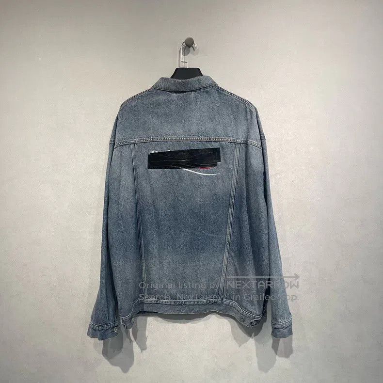 Balenciaga Balenciaga Back Tape Logo Printed Denim Jacket Size US L / EU 52-54 / 3 - 2 Thumbnail