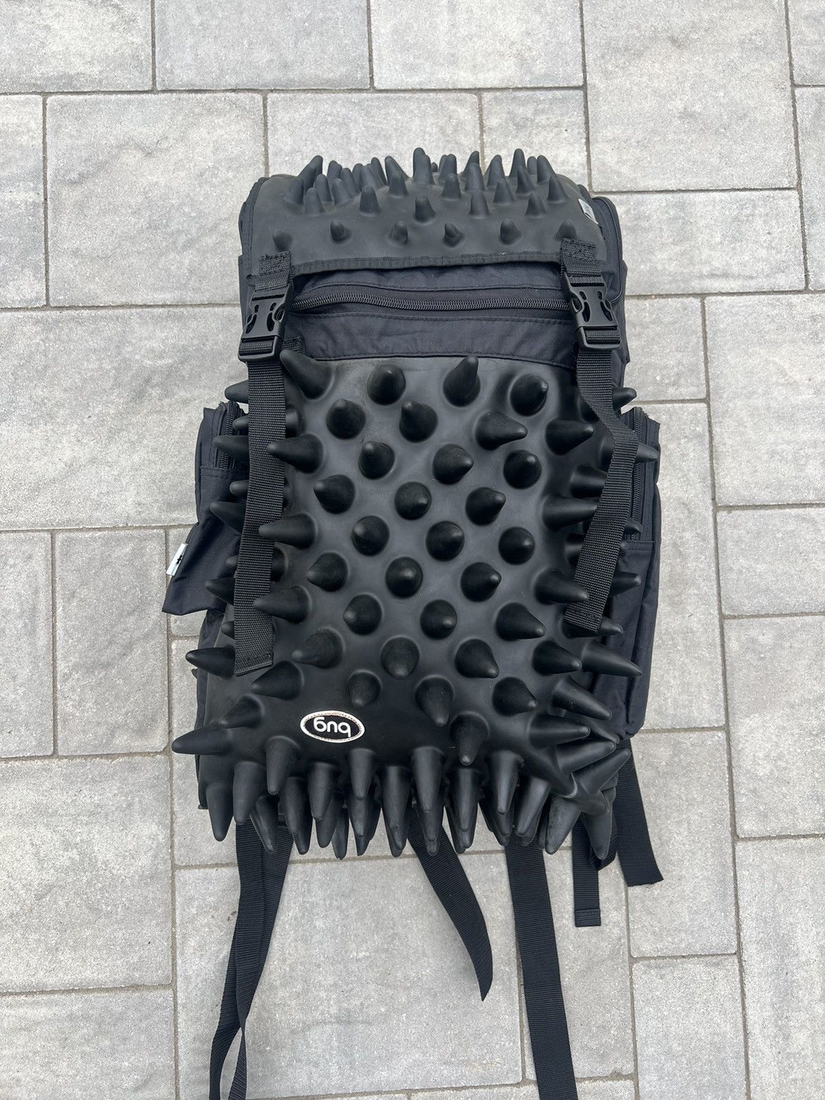 image of Craig Morrison Sample Bug Saddle Bag in Black, Men's