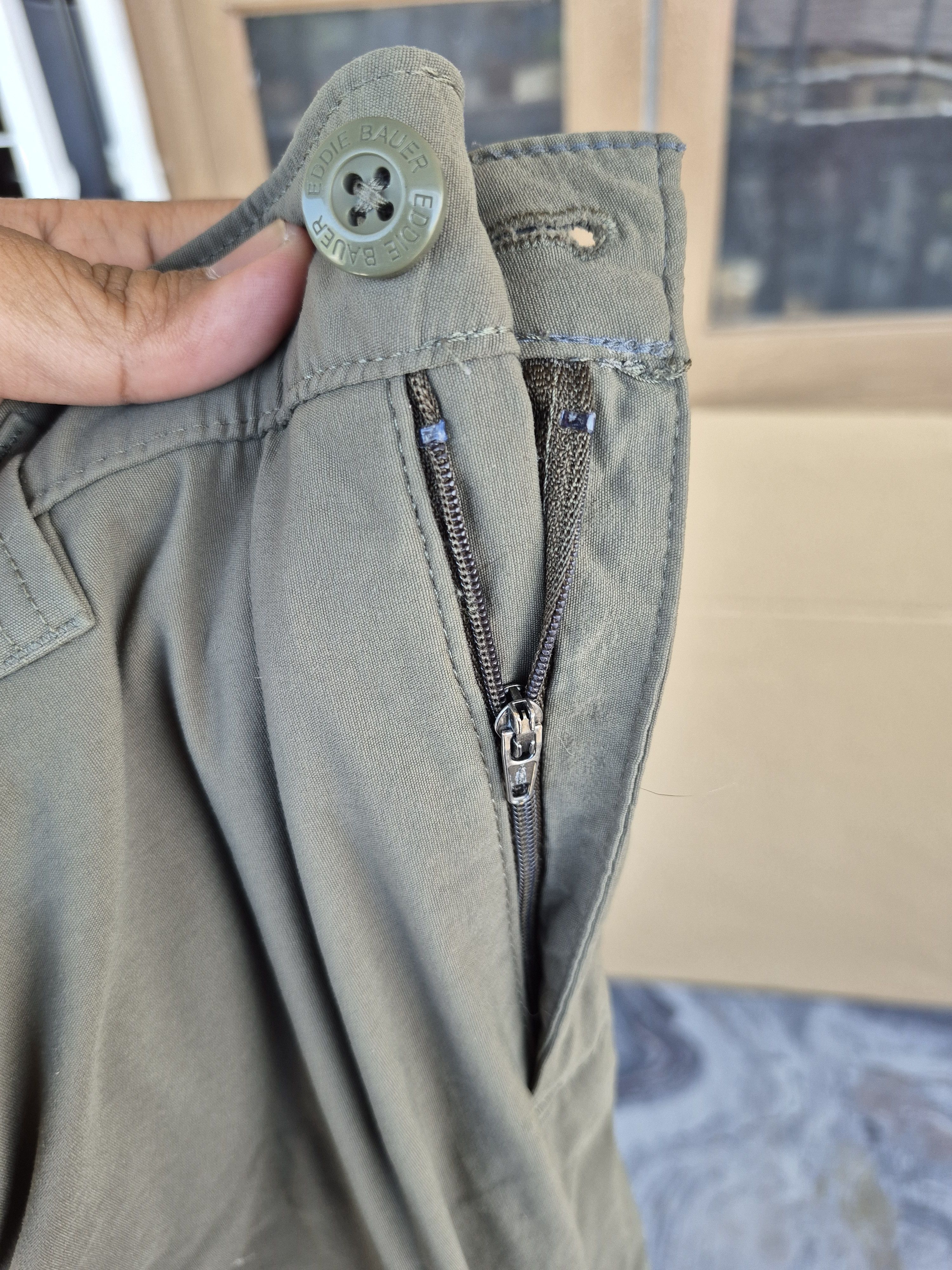Eddie Bauer 🔥 Eddie Bauer Tech Pants Multi Pocket Size US 32 / EU 48 - 10 Thumbnail
