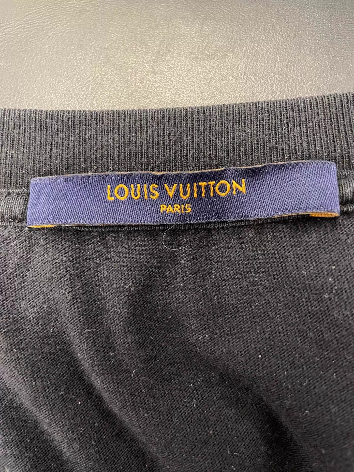 Louis Vuitton LV black & yellow block logo short tee oversized size M Size US M / EU 48-50 / 2 - 5 Thumbnail