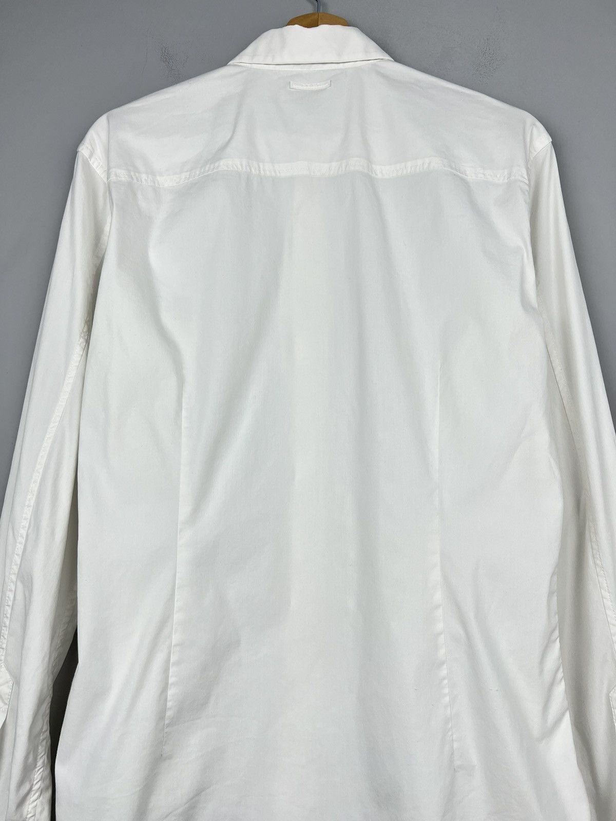 Designer × Prada White Classic Prada Button Up Shirt with back logo Size US M / EU 48-50 / 2 - 9 Thumbnail