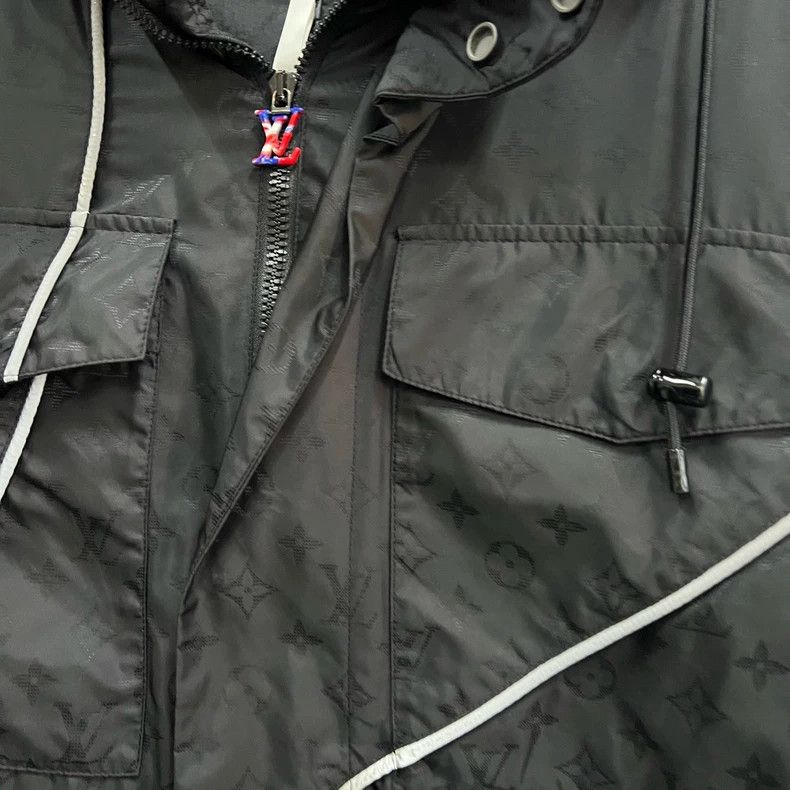 Louis Vuitton LOUIS VUITTON Stormtrooper jacket with dark stripes and ful Size US M / EU 48-50 / 2 - 4 Thumbnail
