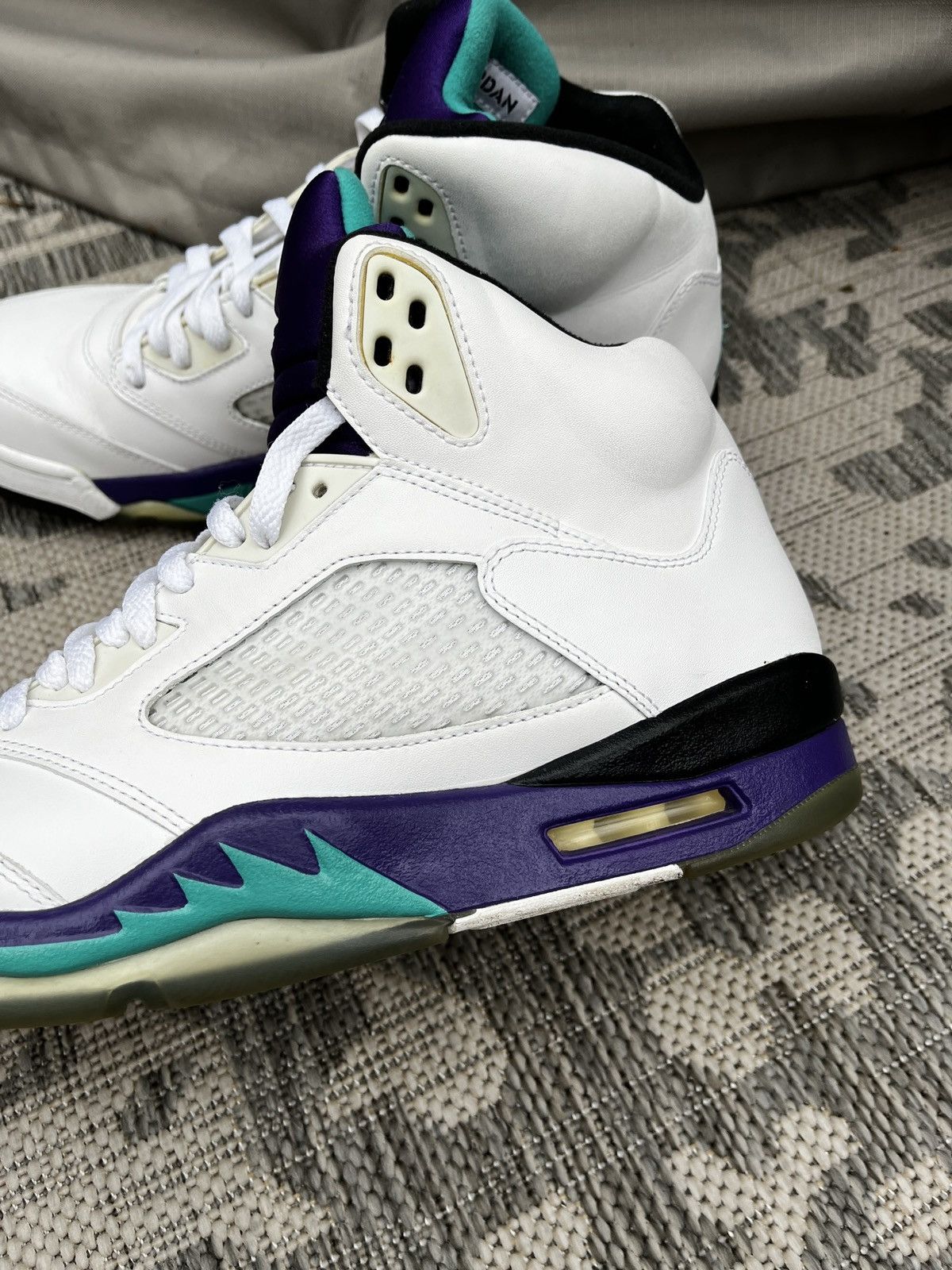 Jordan Brand Air Jordan 5 White Grape Sneakers (unisex) Size US 12 / EU 45 - 3 Thumbnail