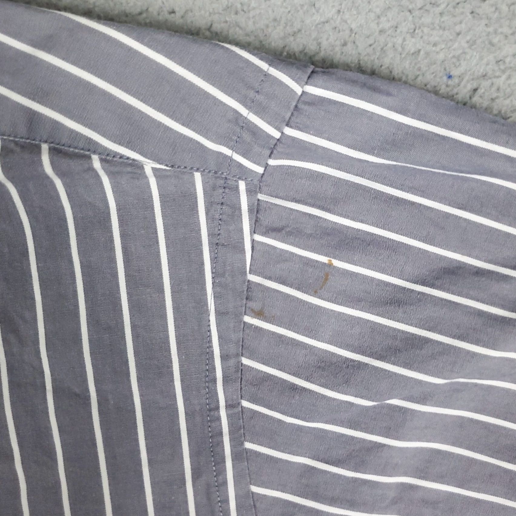 Tommy Hilfiger Tommy Hilfiger Dress Shirt Size 16 Gray Striped Button-Down Regular Fit Men’s Size US L / EU 52-54 / 3 - 4 Thumbnail