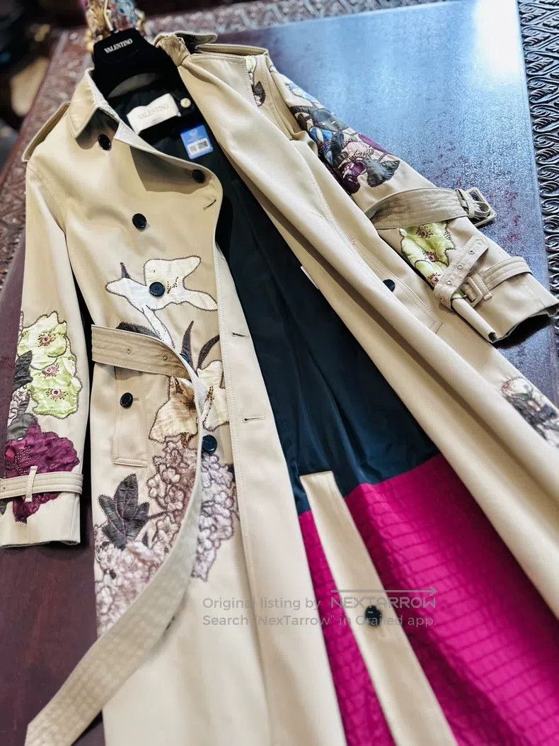 Valentino Valentino Coat trench coat nailed beaded embroidery Size S / US 4 / IT 40 - 6 Thumbnail