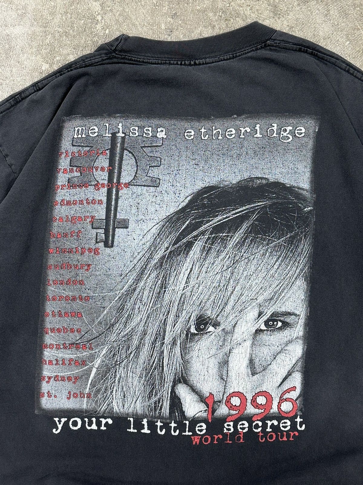 Band Tees Vintage 90s Melissa Ethridge 1996 Band T-Shirt Size US L / EU 52-54 / 3 - 4 Thumbnail