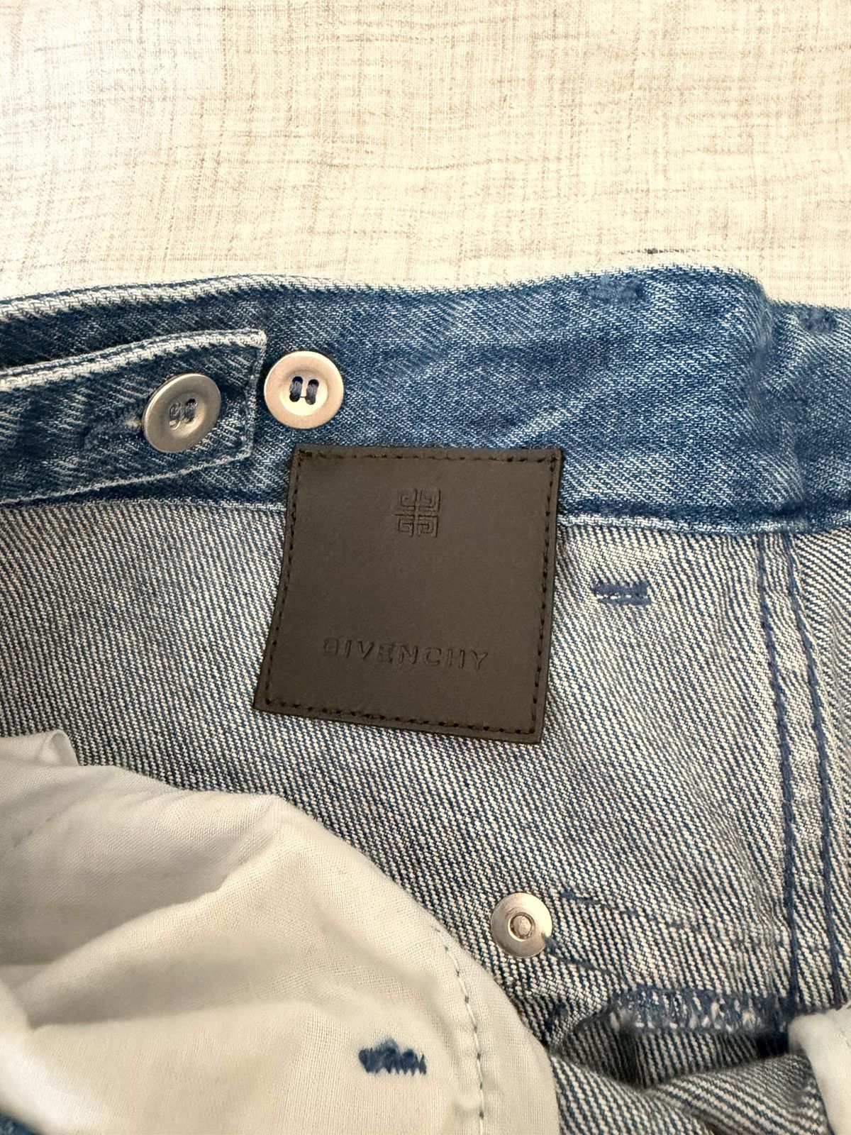 Givenchy Givenchy Denim Shorts Size US 32 / EU 48 - 4 Thumbnail