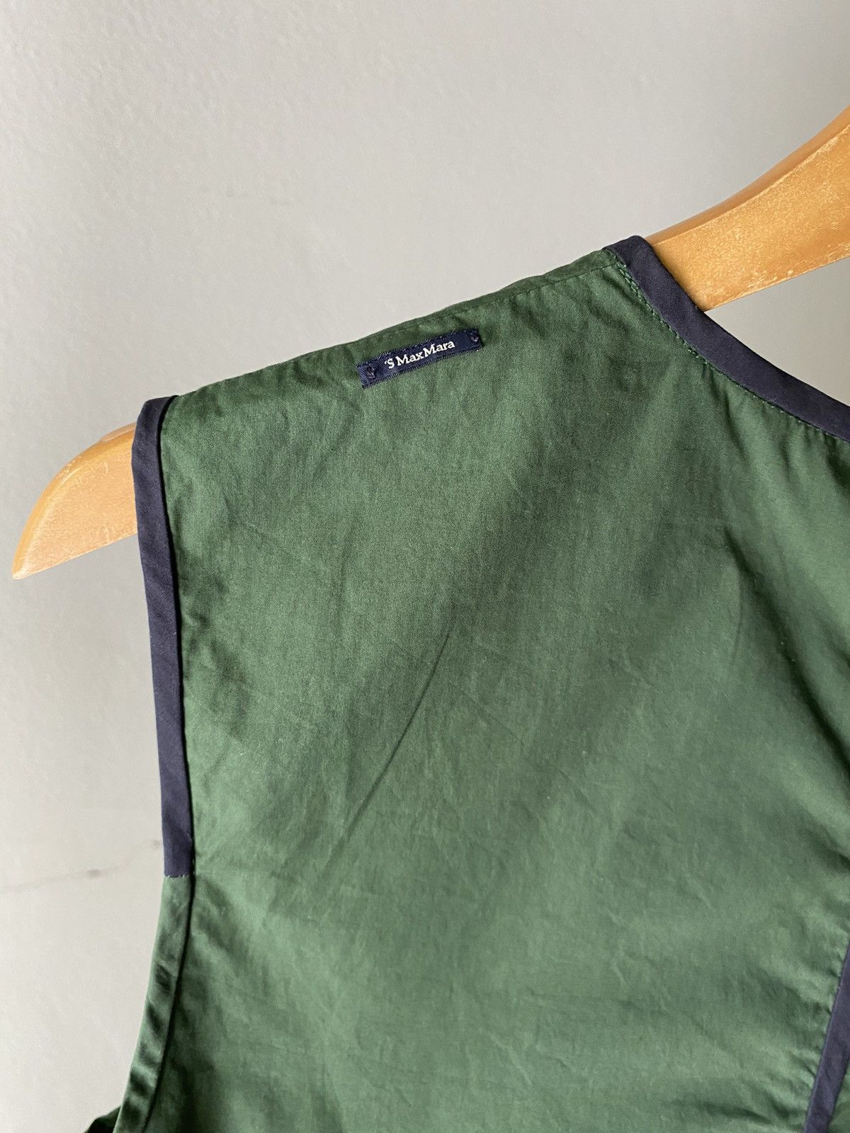 Max Mara Max Mara Forest Green Sleeveless Blouse with Black Trim Size M / US 6-8 / IT 42-44 - 13 Thumbnail