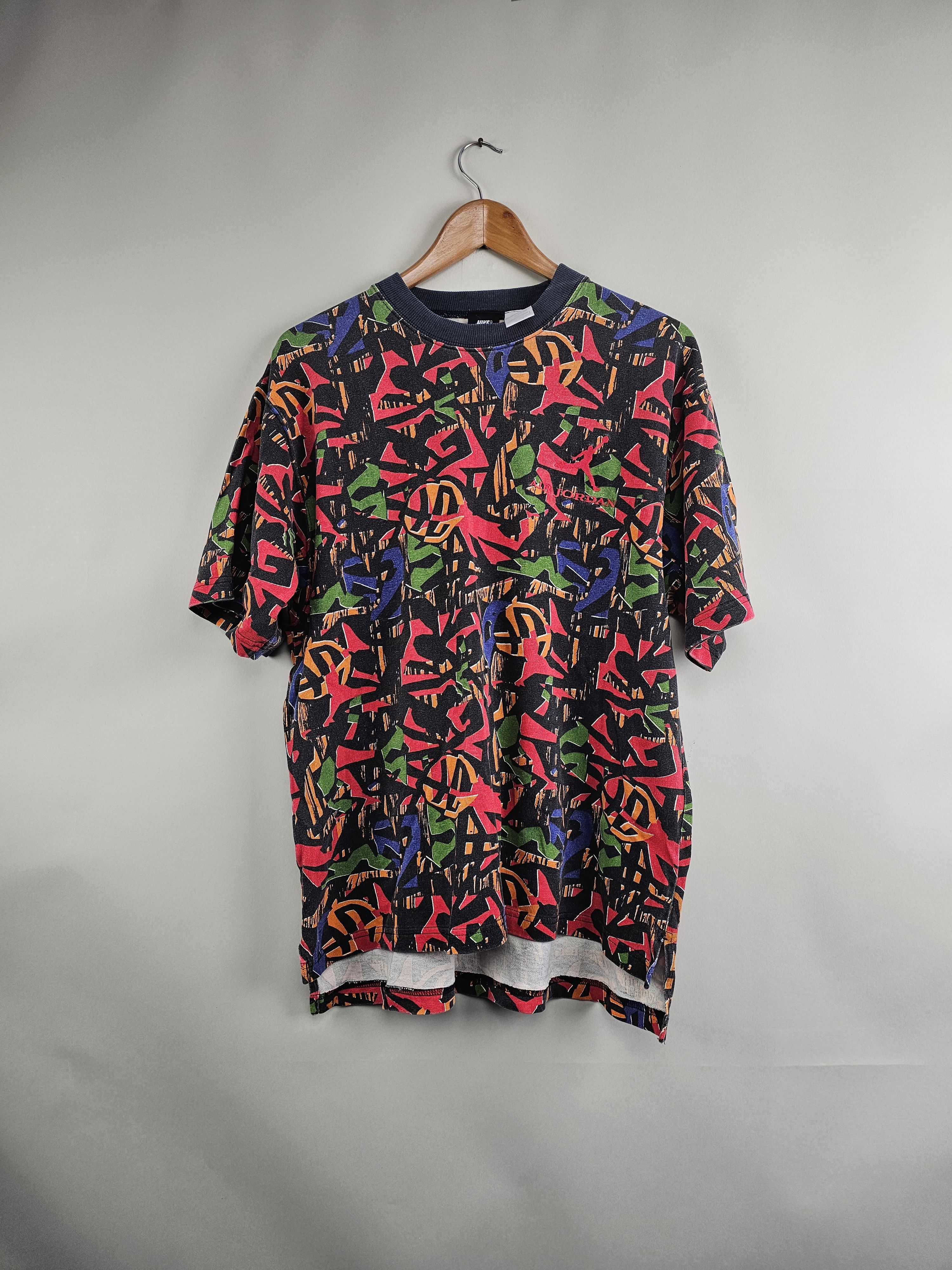Jordan Brand × Nike × Vintage 90s Nike Air Jordan VII All Over print Size US L / EU 52-54 / 3 - 9 Thumbnail