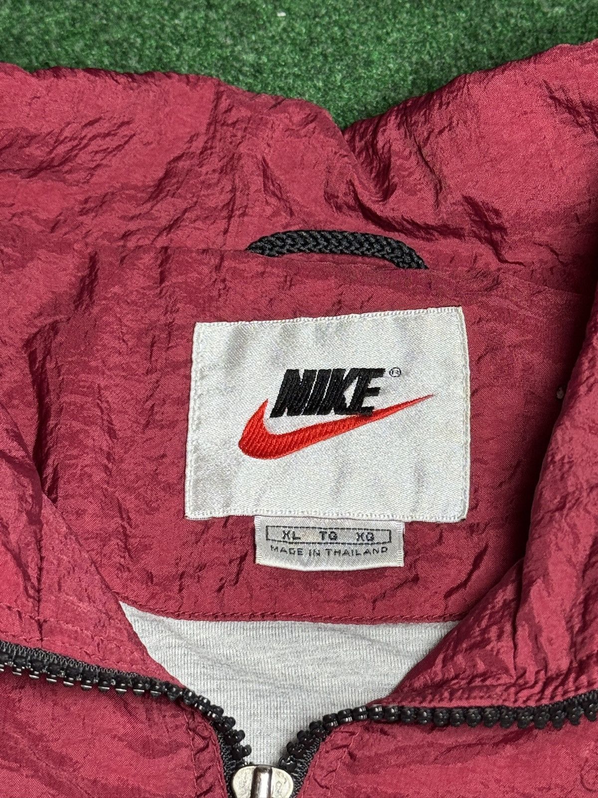 Nike Vintage 90s Nike Zip Big Swoosh Retro Windbreaker Jacket Size US XL / EU 56 / 4 - 3 Thumbnail