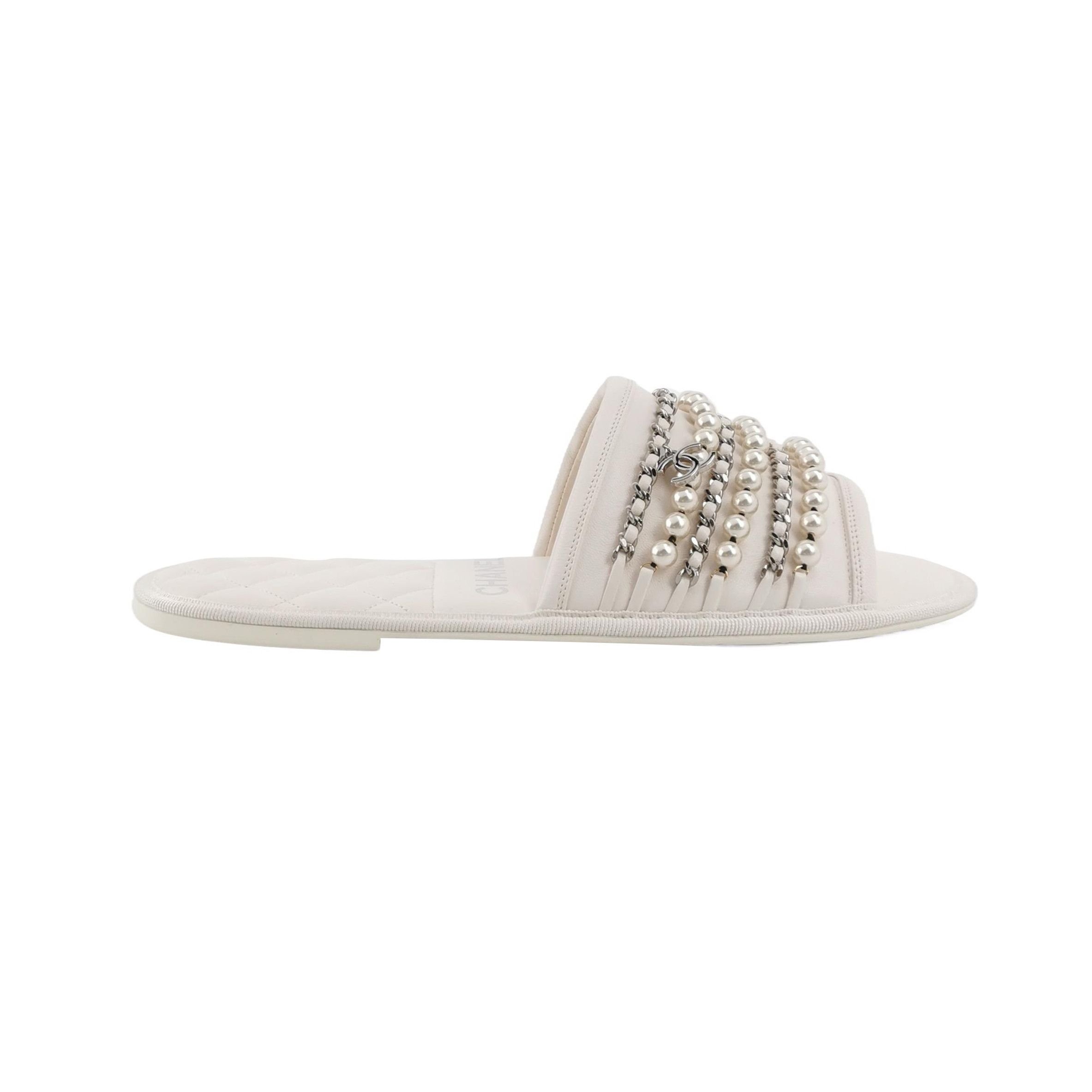 Chanel Chanel Women 7 Sandals Size US 7 / IT 37 - 1 Thumbnail