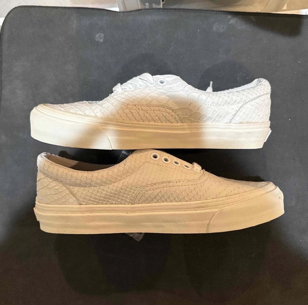 Vans × Wtaps VANS x WTAPS OG ERA LX ANACONDA WHITE SZ 6.5 Size US 6.5 / EU 39-40 - 8 Thumbnail