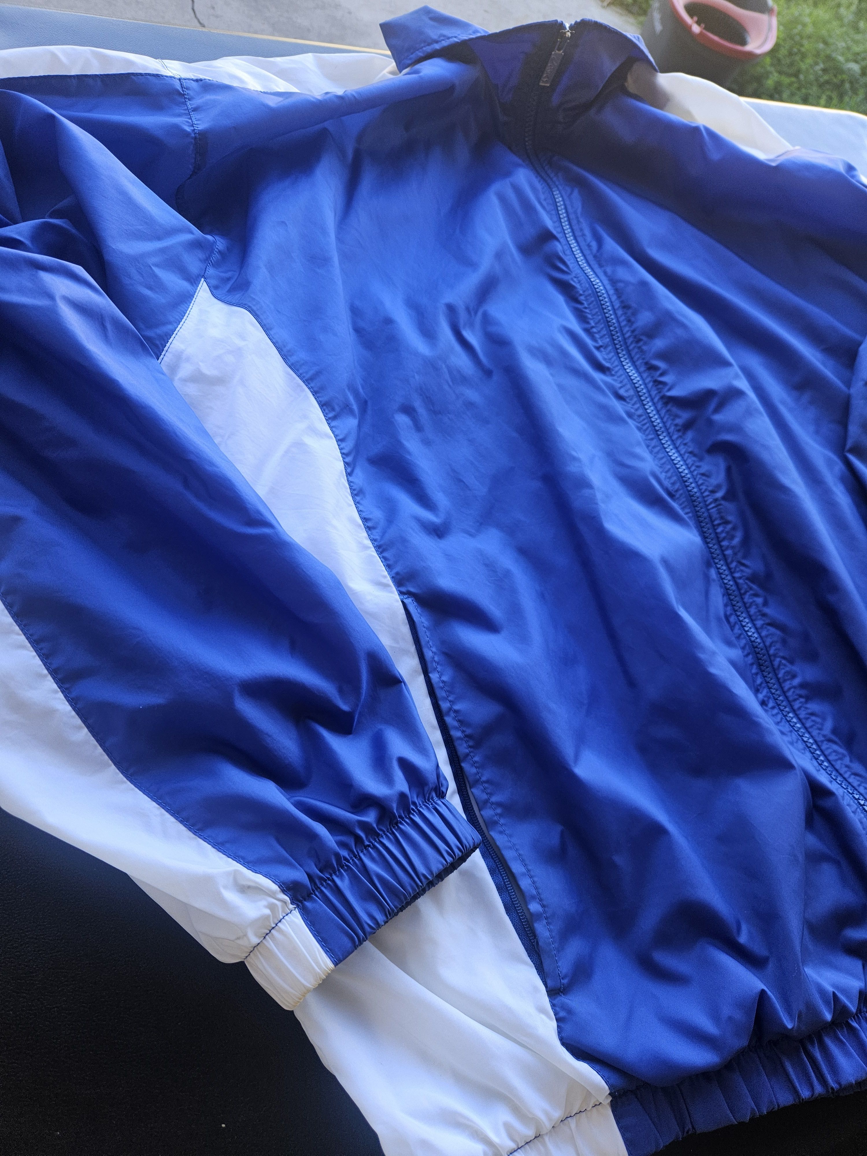 Asics Asics Full Zip-Up Vintage Windbreaker Size US XL / EU 56 / 4 - 5 Thumbnail