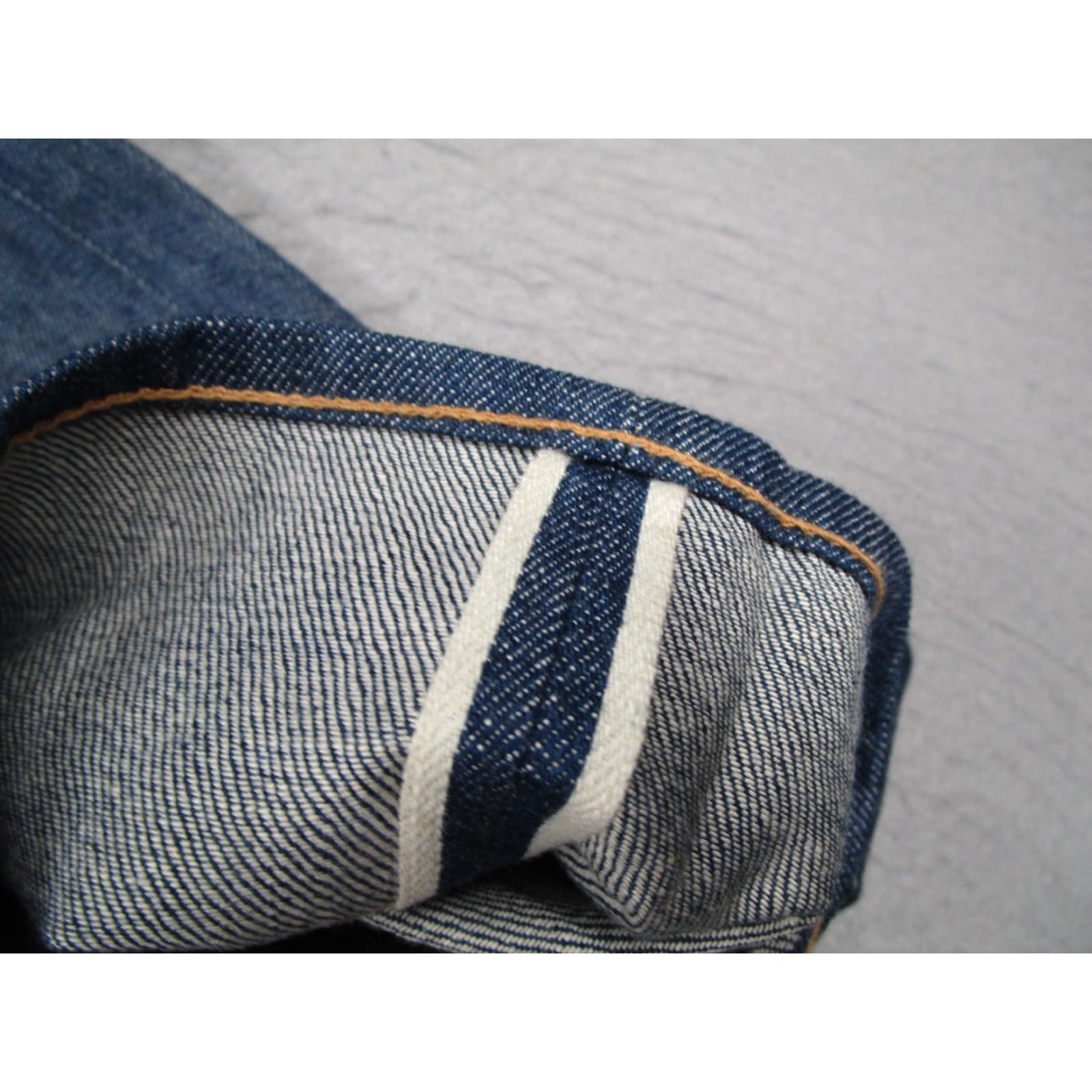 Denime Ruell and Ray Jeans Men 32 Blue Denim Button Fly Regular Fit 5-Pocket USA 30W x 32L Vintage? No (Deadstock look) Size US 32 / EU 48 - 6 Thumbnail